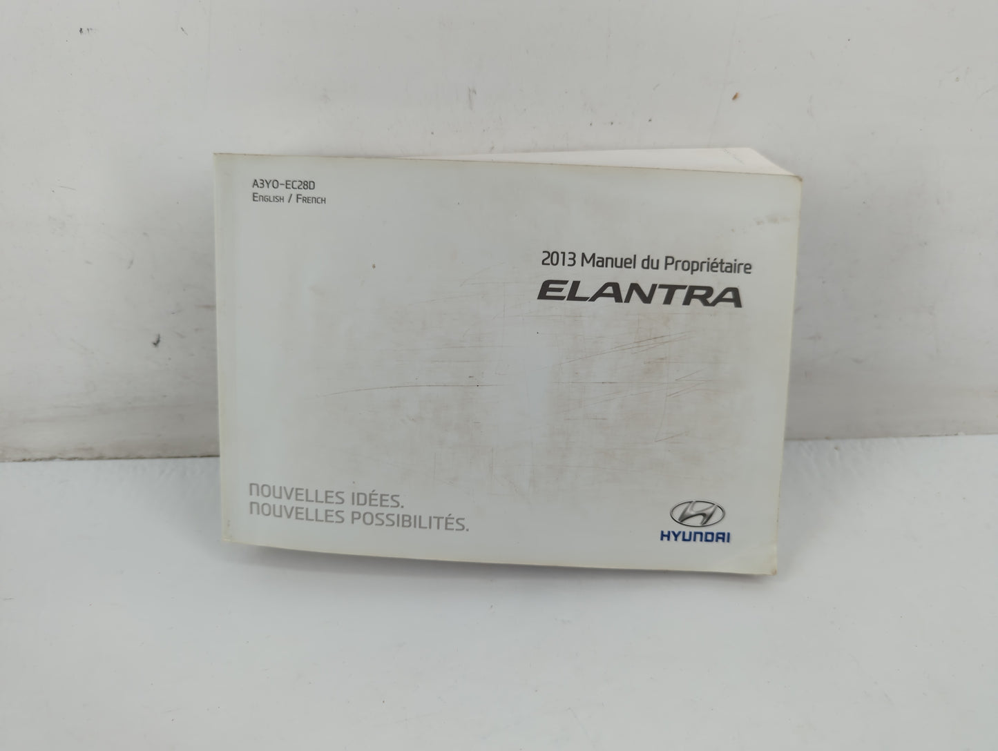 2013 Hyundai Elantra Owners Manual Book Guide P/N:A3Y0-EC28D OEM Used Auto Parts - Oemusedautoparts1.com