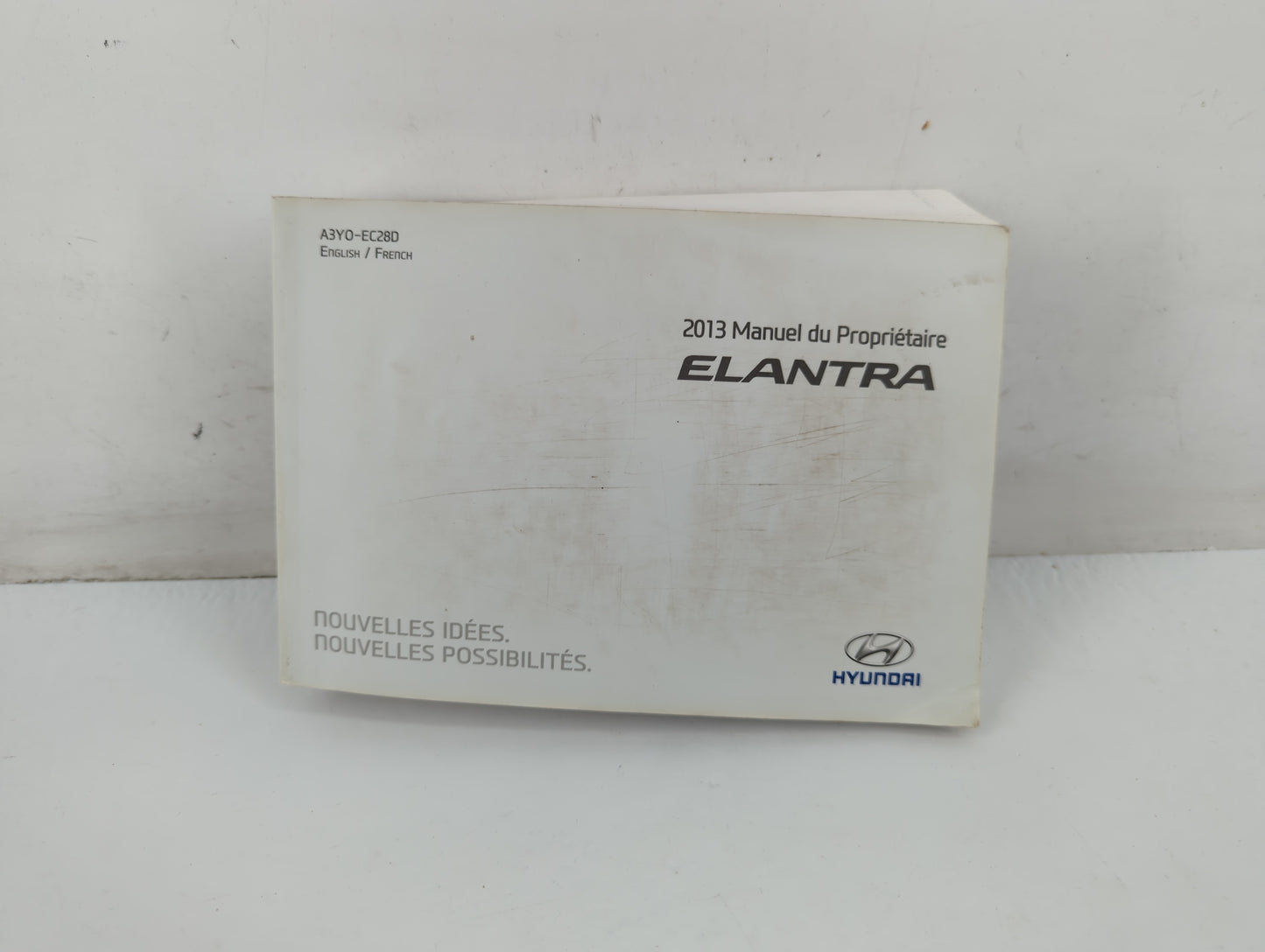 2013 Hyundai Elantra Owners Manual Book Guide P/N:A3Y0-EC28D OEM Used Auto Parts - Oemusedautoparts1.com