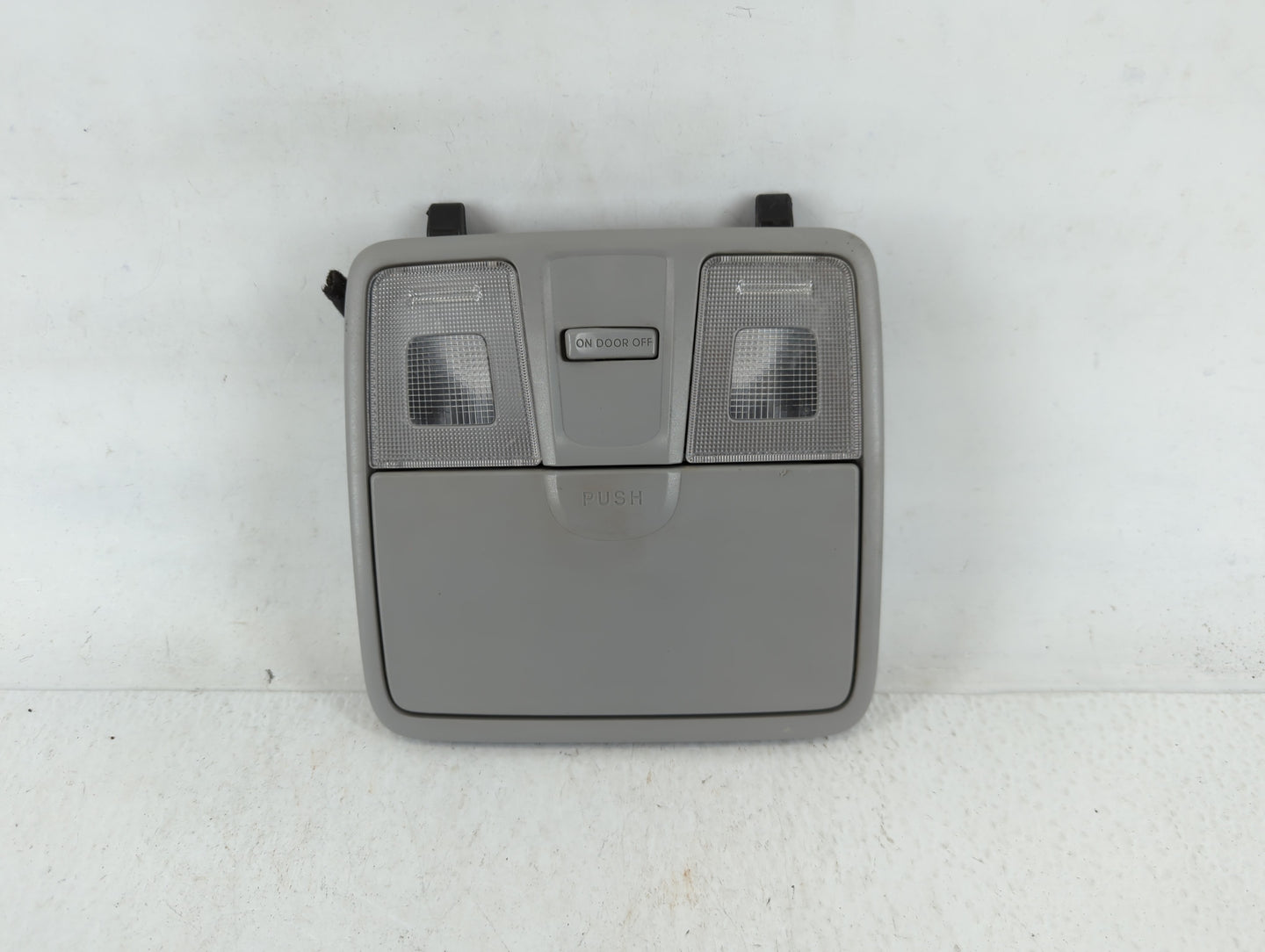 2013 Hyundai Elantra Overhead Roof Console - Oemusedautoparts1.com