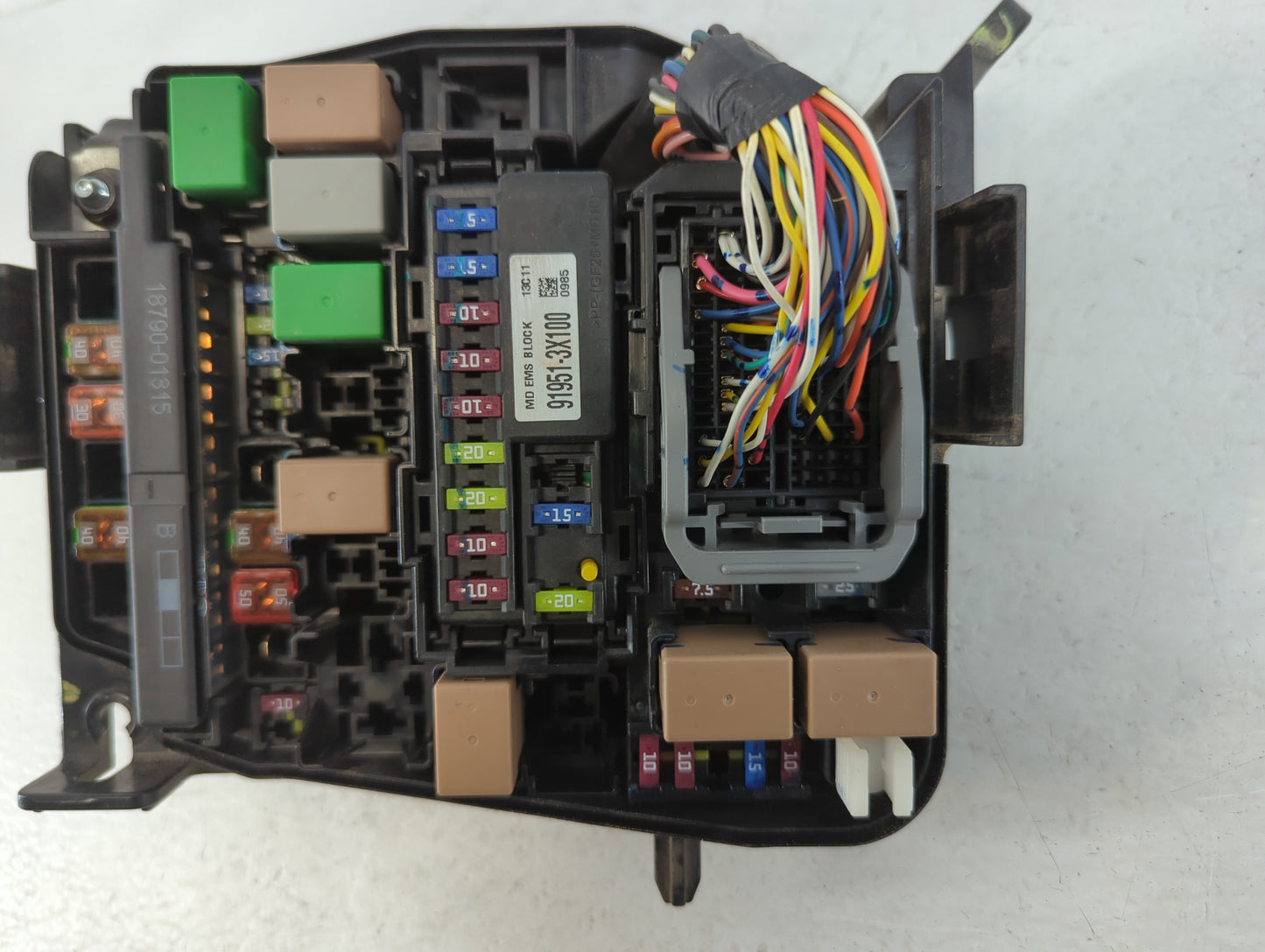 2011-2013 Hyundai Elantra Fusebox Fuse Box Panel Relay Module P/N:91950-3X711 Fits Fits 2011 2012 2013 OEM Used Auto Parts -