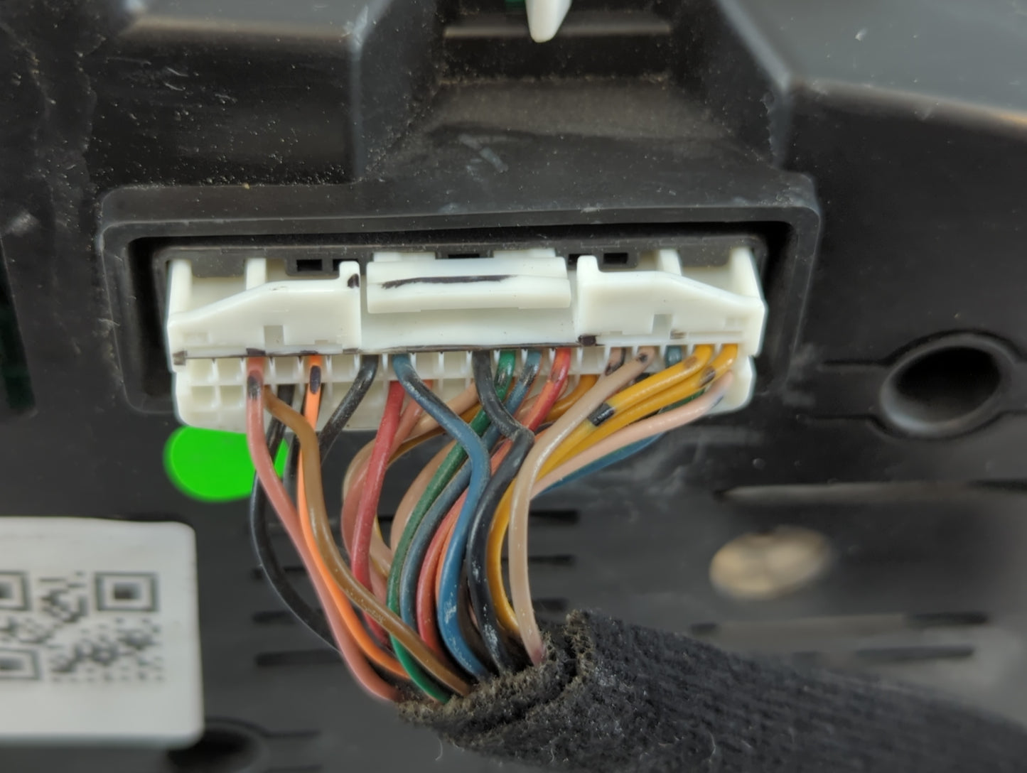 2013 Hyundai Elantra Instrument Cluster Speedometer Gauges Fits OEM Used Auto Parts - Oemusedautoparts1.com