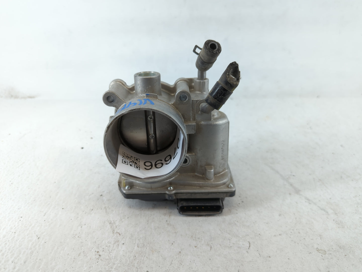 2011-2020 Hyundai Elantra Throttle Body P/N:35100-2E000 Fits Fits 2011 2012 2013 2014 2015 2016 2017 2018 2019 2020 2021 OEM