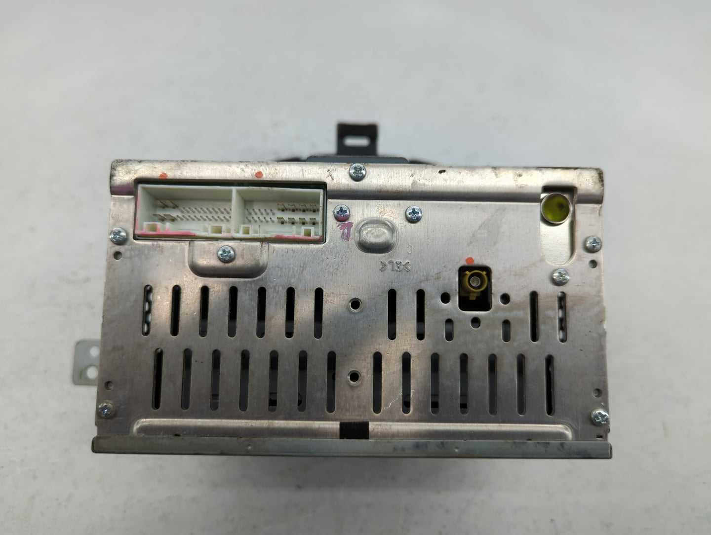 2013-2013 Hyundai Elantra Am Fm Cd Player Radio Receiver - Oemusedautoparts1.com