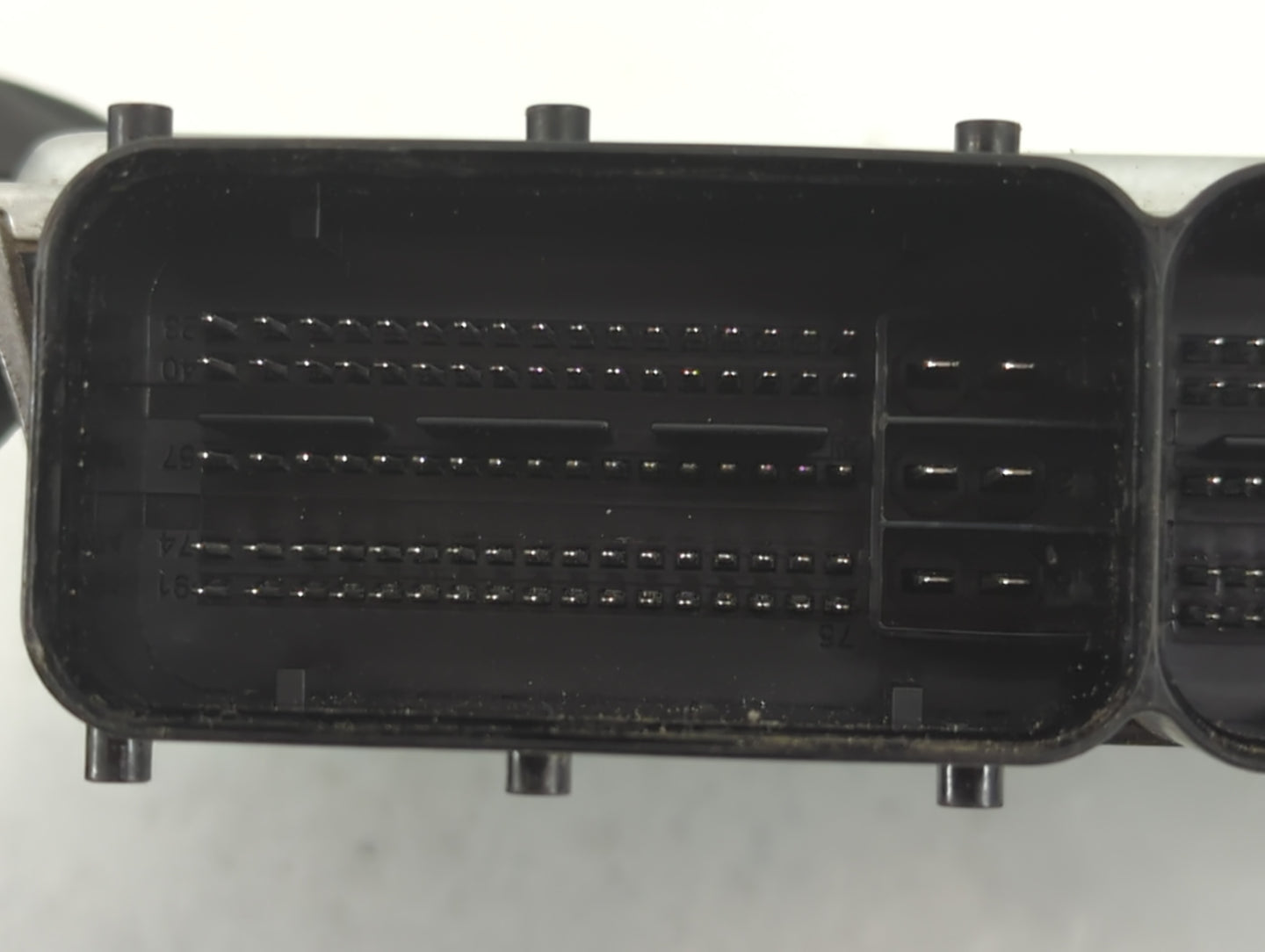 2011-2013 Hyundai Elantra PCM Engine Control Computer ECU ECM PCU OEM P/N:39103-2EMB3 39102-2EMB3 Fits Fits 2011 2012 2013 O