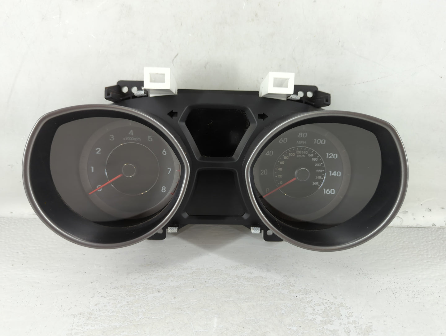 2013 Hyundai Elantra Instrument Cluster Speedometer Gauges P/N:94001-3Y520 Fits OEM Used Auto Parts - Oemusedautoparts1.com