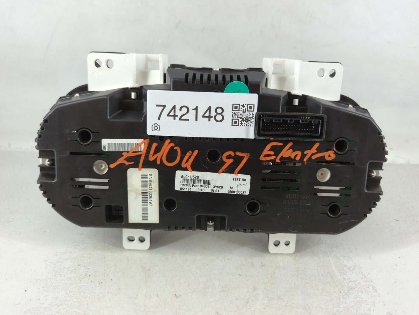 2013 Hyundai Elantra Instrument Cluster Speedometer Gauges P/N:94001-3Y520 Fits OEM Used Auto Parts - Oemusedautoparts1.com
