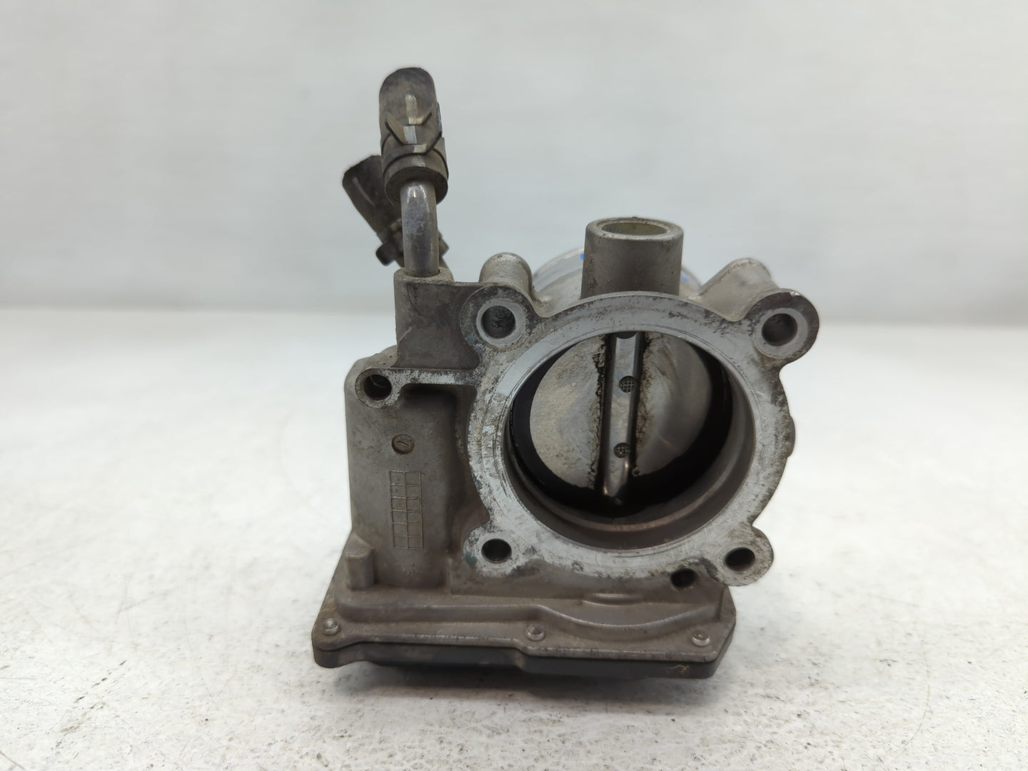 2011-2020 Hyundai Elantra Throttle Body P/N:35100-2E000 Fits Fits 2011 2012 2013 2014 2015 2016 2017 2018 2019 2020 2021 OEM