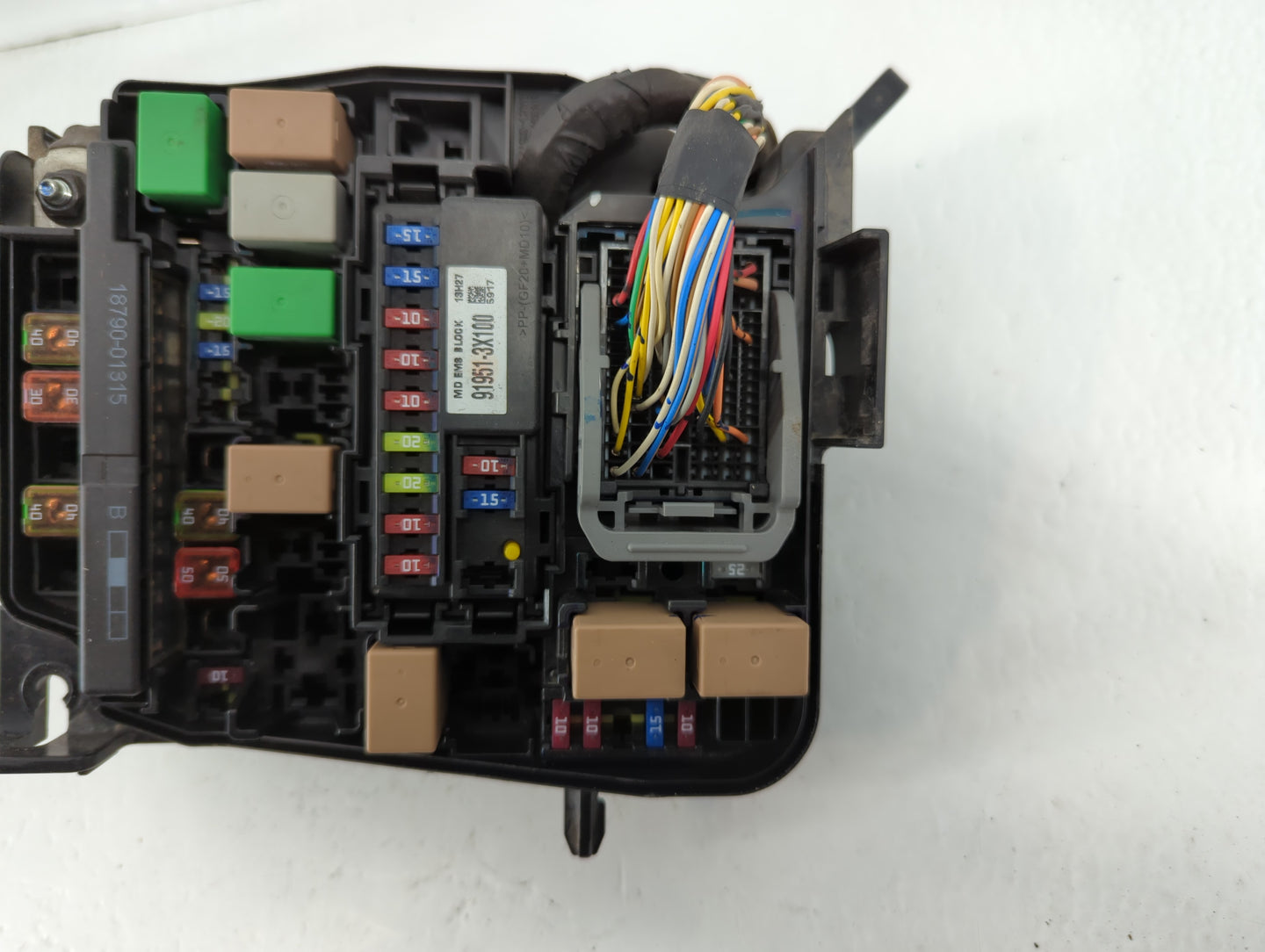 2011-2013 Hyundai Elantra Fusebox Fuse Box Panel Relay Module P/N:91950-3X711 Fits Fits 2011 2012 2013 OEM Used Auto Parts -