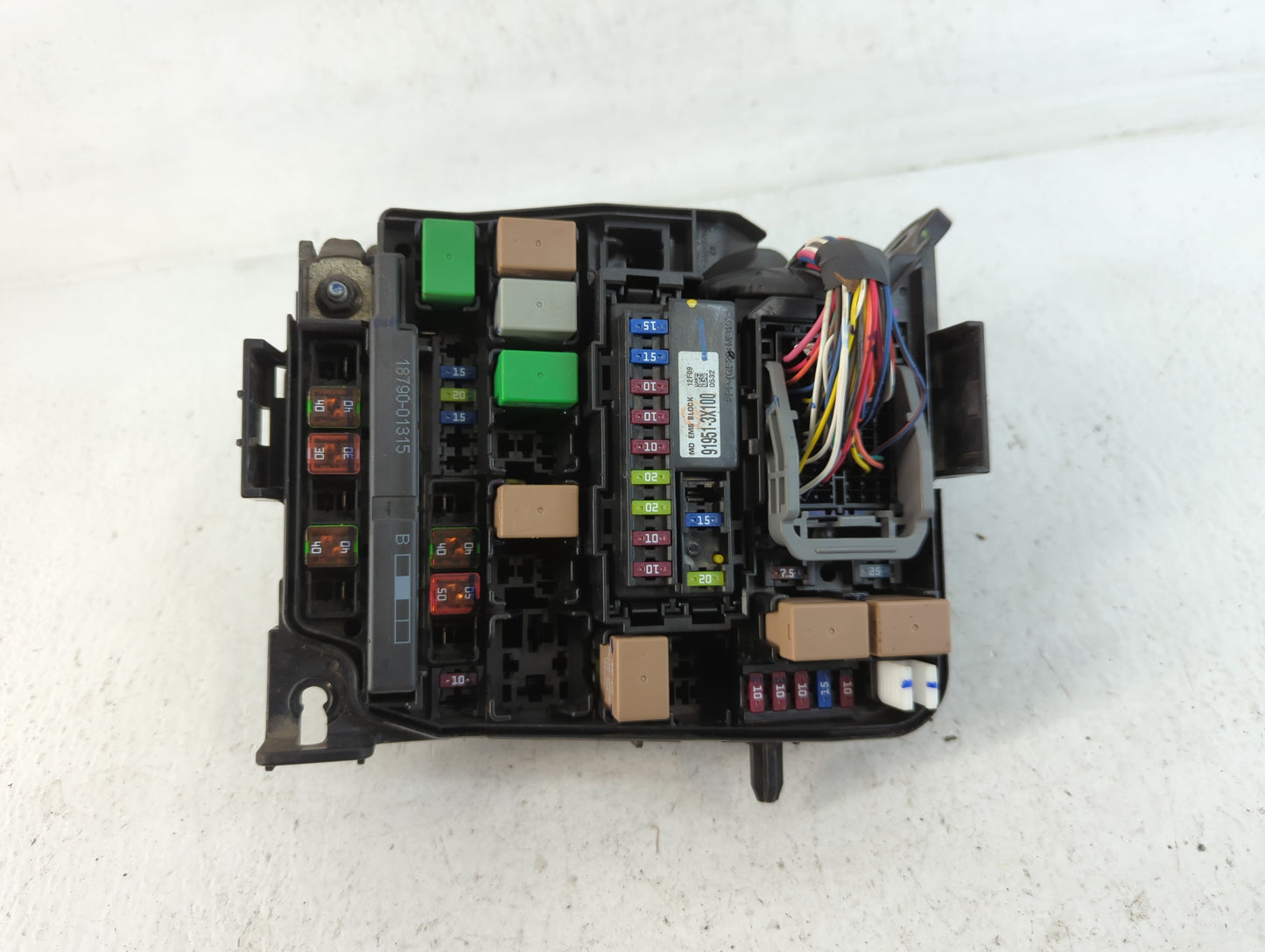 2011-2013 Hyundai Elantra Fusebox Fuse Box Panel Relay Module P/N:91950-3X711 Fits Fits 2011 2012 2013 OEM Used Auto Parts -