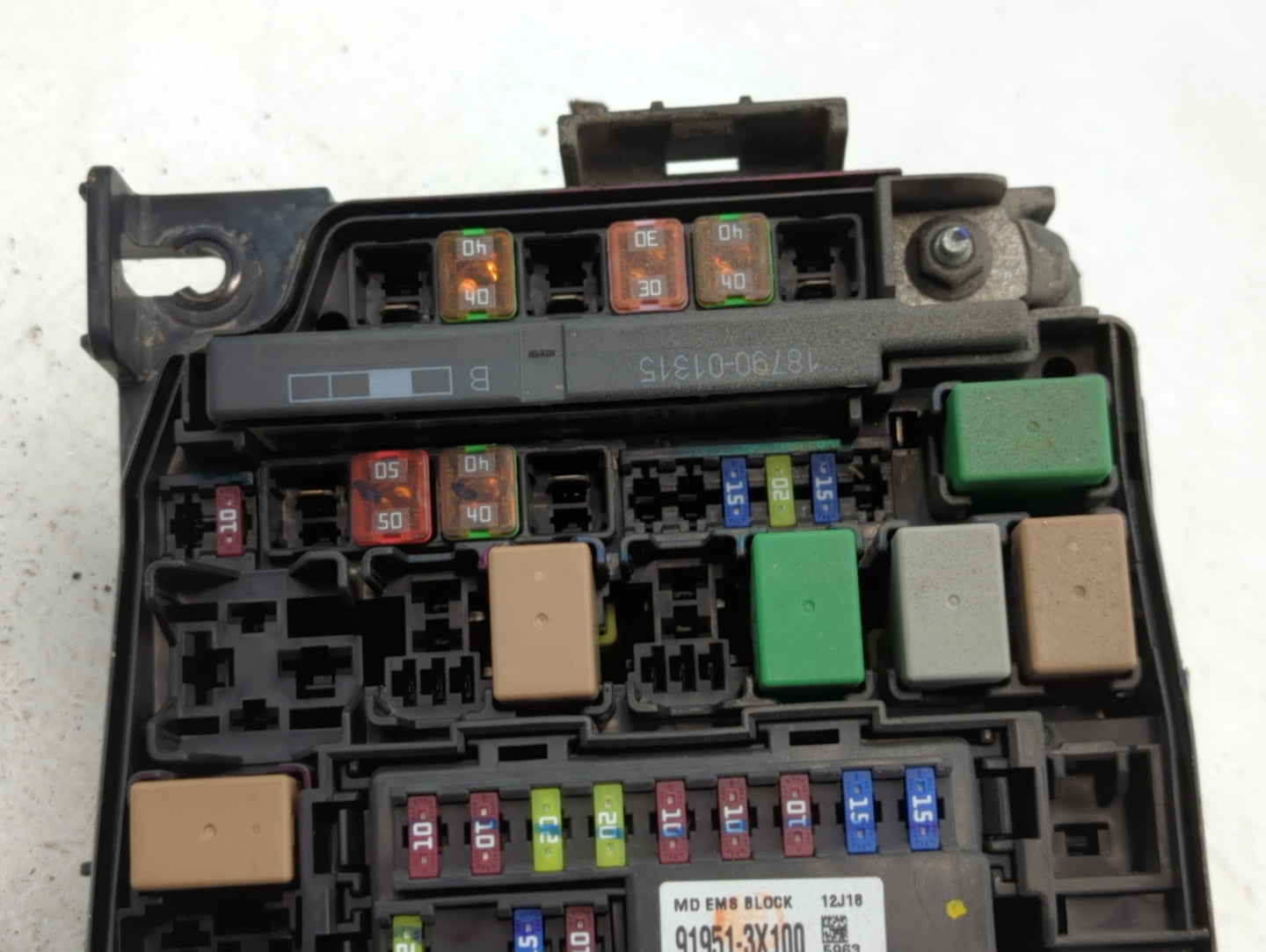 2011-2013 Hyundai Elantra Fusebox Fuse Box Panel Relay Module P/N:VS912003Y014UA Fits Fits 2011 2012 2013 OEM Used Auto Part
