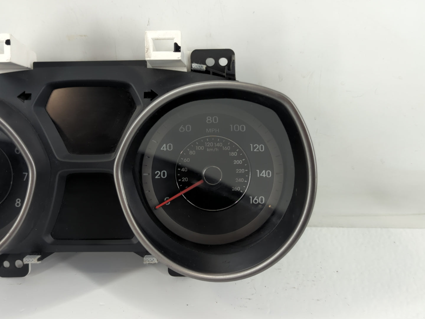 2013 Hyundai Elantra Instrument Cluster Speedometer Gauges P/N:94001-3Y520 Fits OEM Used Auto Parts - Oemusedautoparts1.com