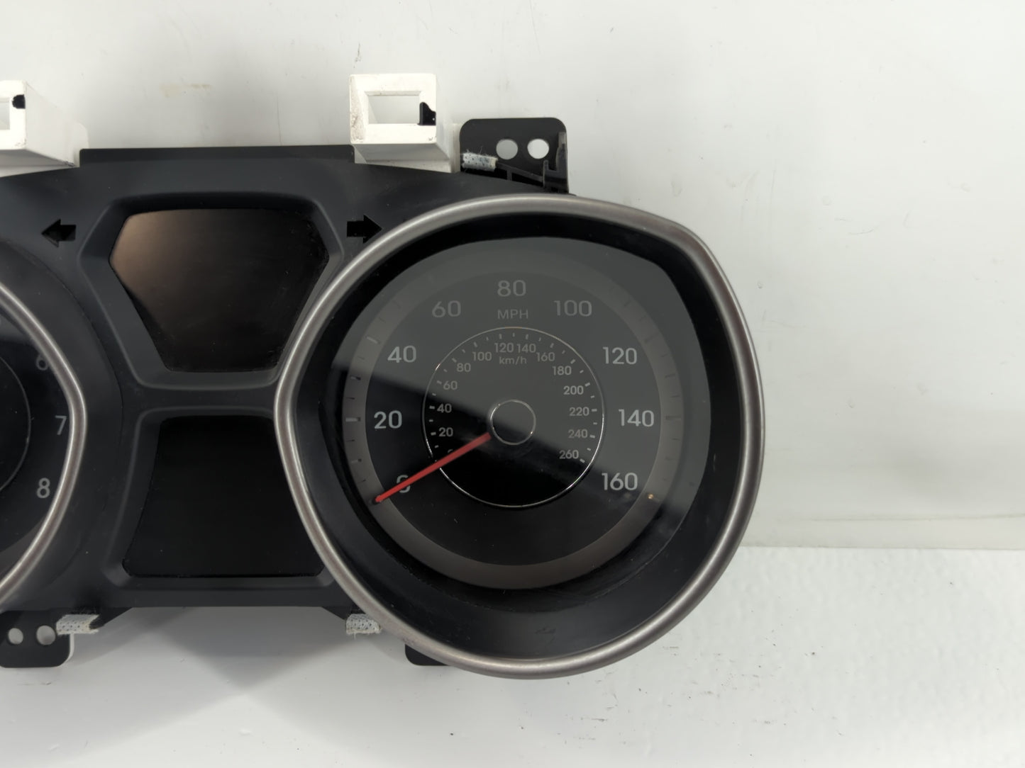 2013 Hyundai Elantra Instrument Cluster Speedometer Gauges P/N:94001-3Y520 Fits OEM Used Auto Parts - Oemusedautoparts1.com
