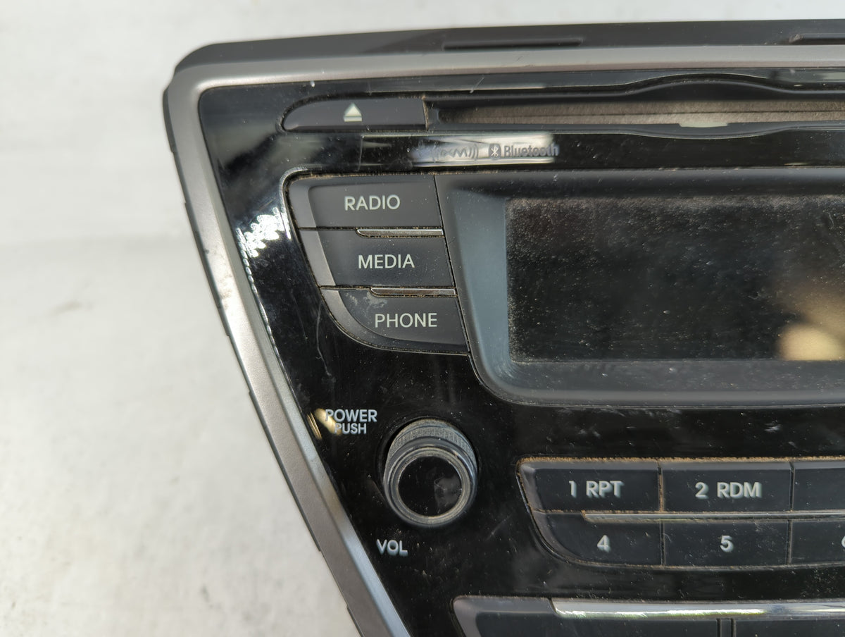 2013-2013 Hyundai Elantra Am Fm Cd Player Radio Receiver 761673 - Oemusedautoparts1.com
