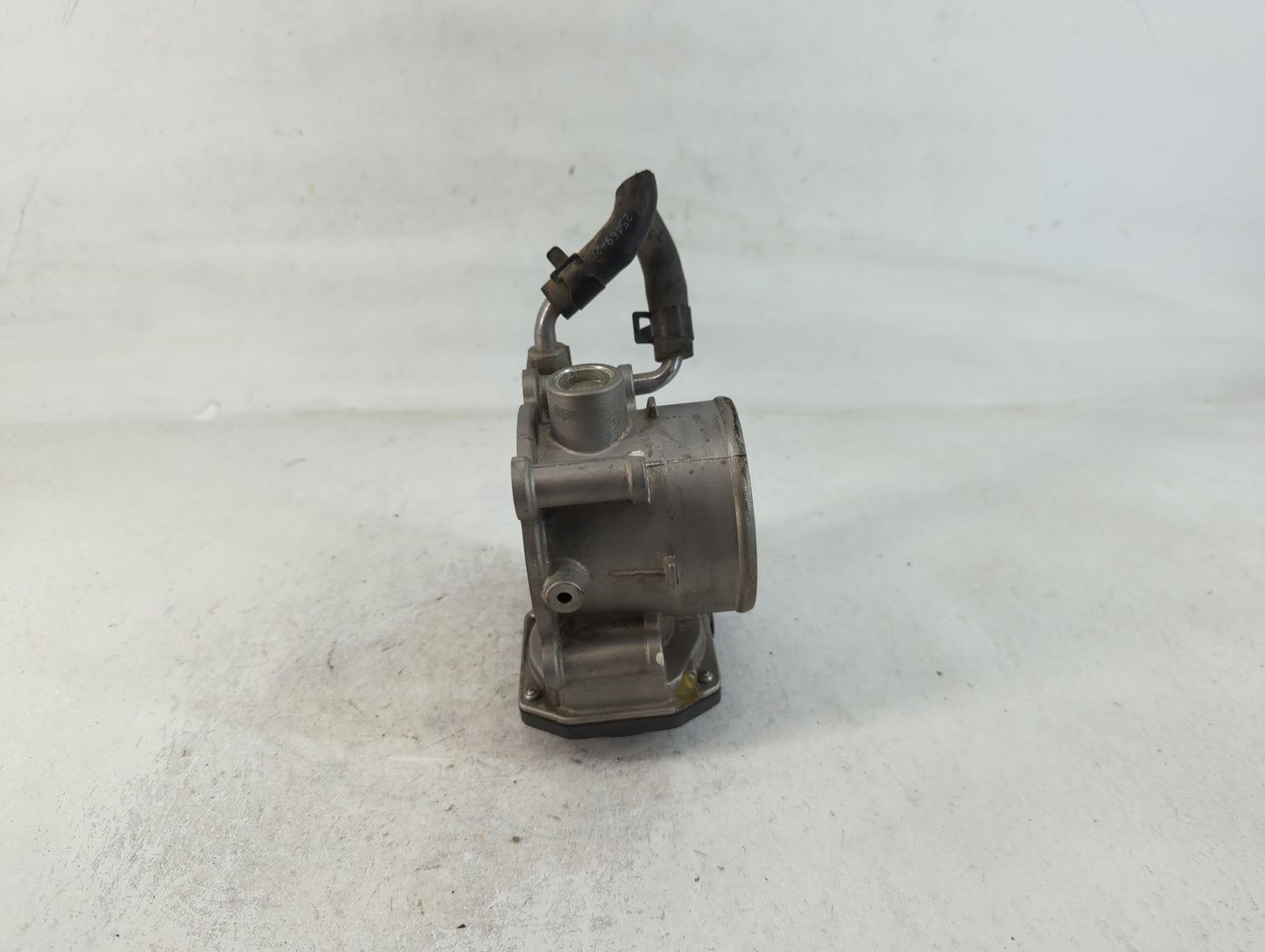 2011-2020 Hyundai Elantra Throttle Body P/N:35100-2E000 Fits Fits 2011 2012 2013 2014 2015 2016 2017 2018 2019 2020 2021 OEM