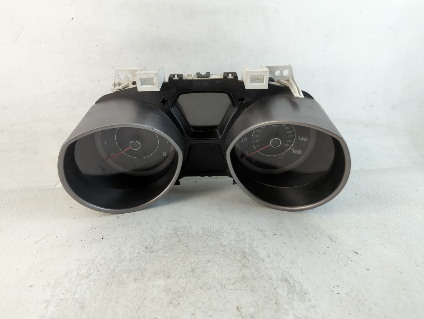 2013 Hyundai Elantra Instrument Cluster Speedometer Gauges P/N:11002-285200H 94001-3X275 Fits OEM Used Auto Parts - Oemuseda