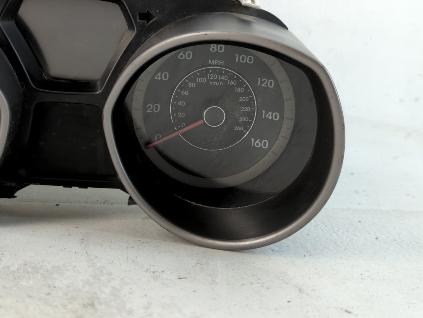 2013 Hyundai Elantra Instrument Cluster Speedometer Gauges P/N:11002-285200H 94001-3X275 Fits OEM Used Auto Parts - Oemuseda