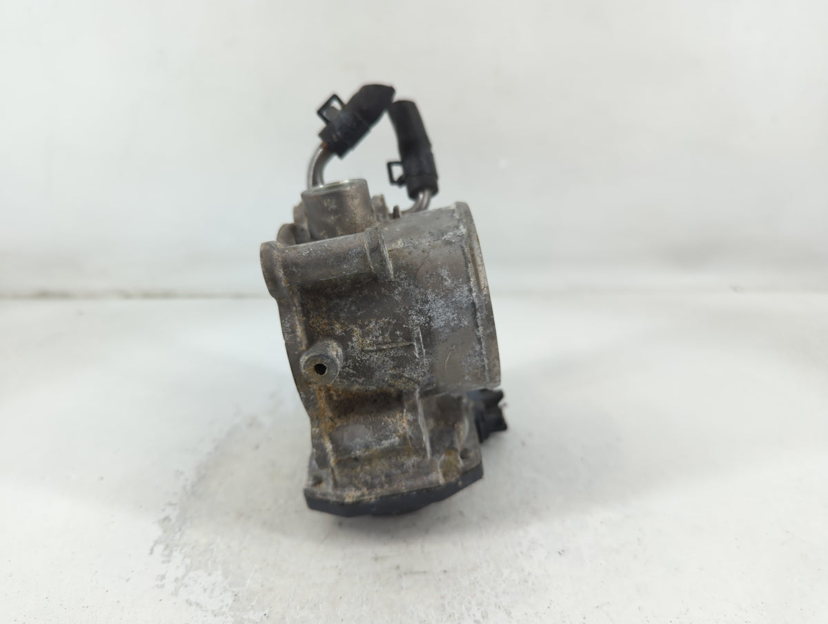 2013 Hyundai Elantra Throttle Body P/N:35100-2E000 Fits Fits 2005 2006 2007 2008 OEM Used Auto Parts - Oemusedautoparts1.com