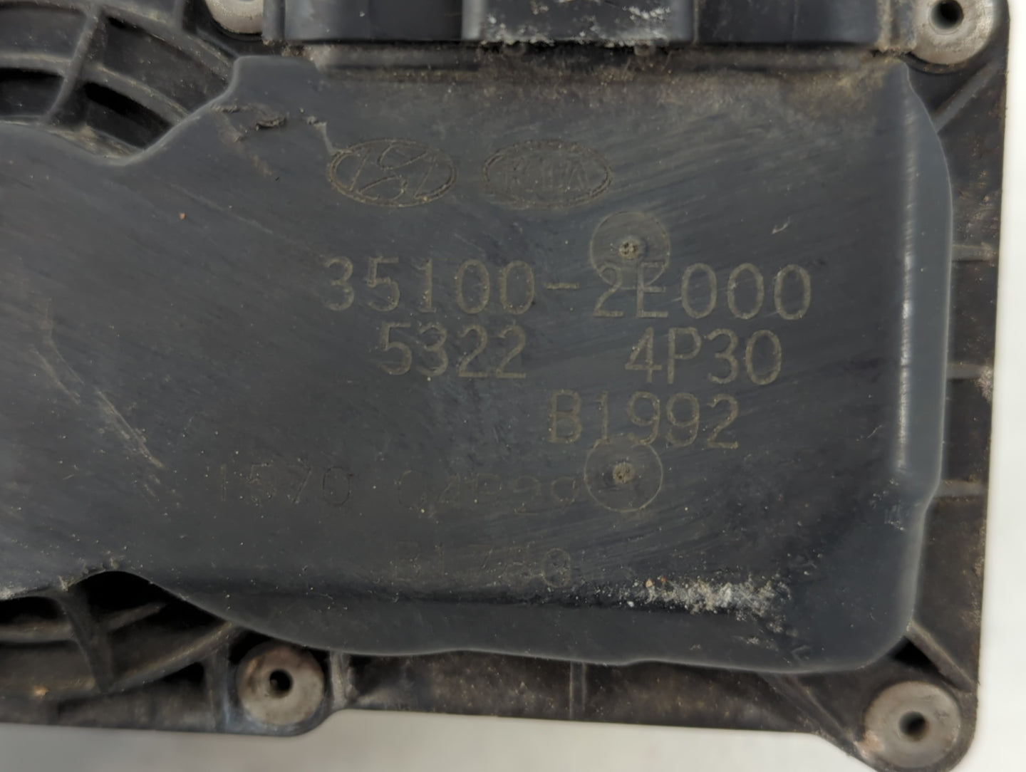 2013 Hyundai Elantra Throttle Body P/N:35100-2E000 Fits OEM Used Auto Parts - Oemusedautoparts1.com