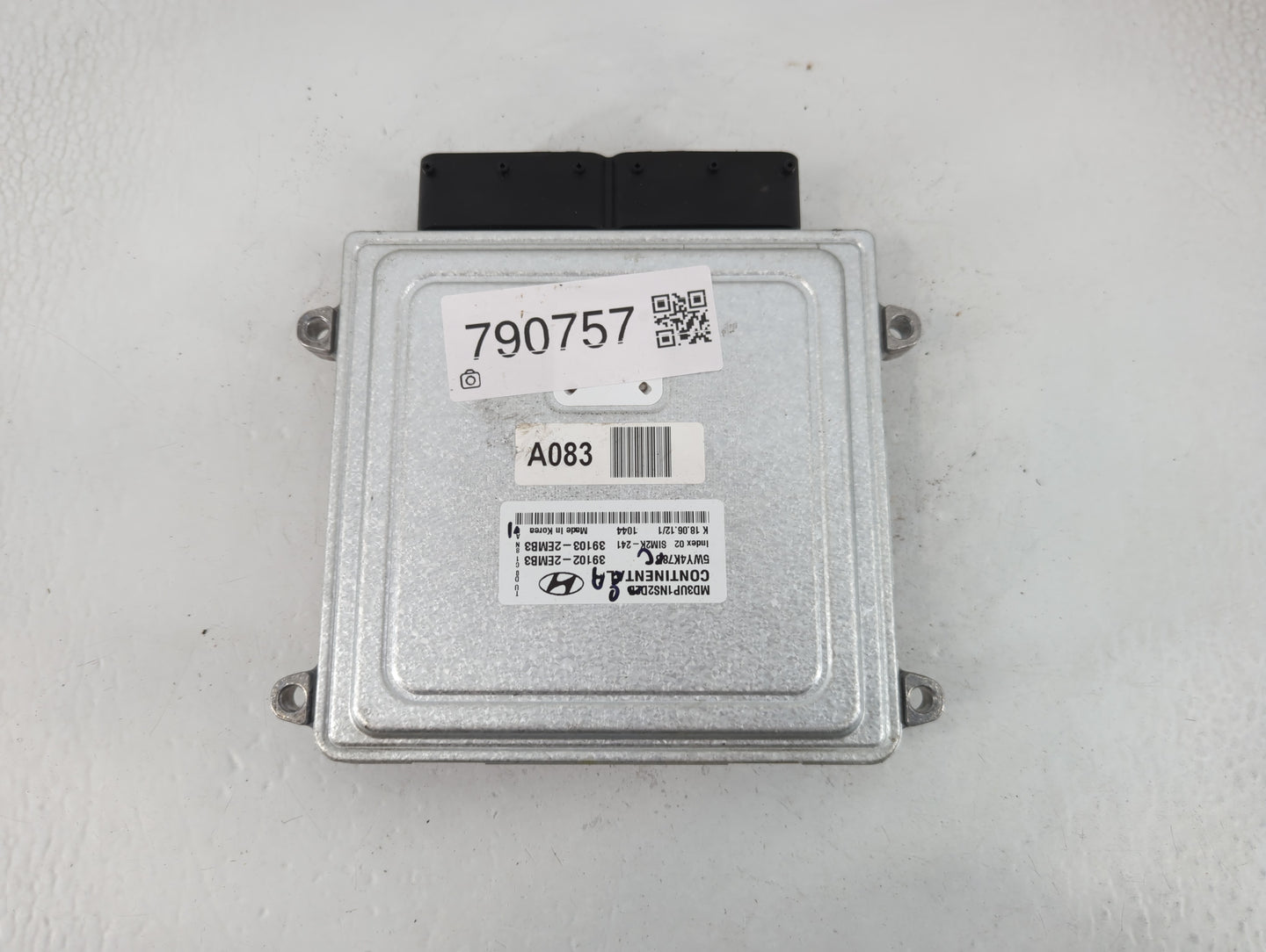 2011-2013 Hyundai Elantra PCM Engine Control Computer ECU ECM PCU OEM P/N:39103-2EMB3 39102-2EMB3 Fits Fits 2011 2012 2013 O