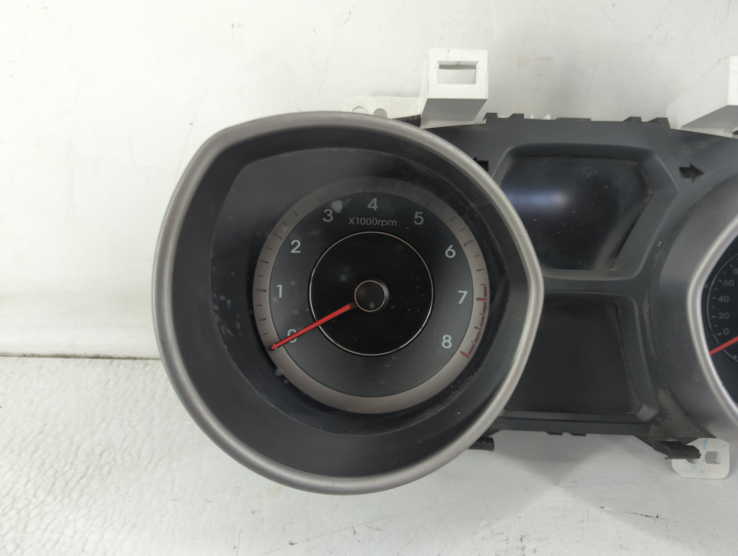 2013 Hyundai Elantra Instrument Cluster Speedometer Gauges P/N:94001-3X275 Fits OEM Used Auto Parts - Oemusedautoparts1.com
