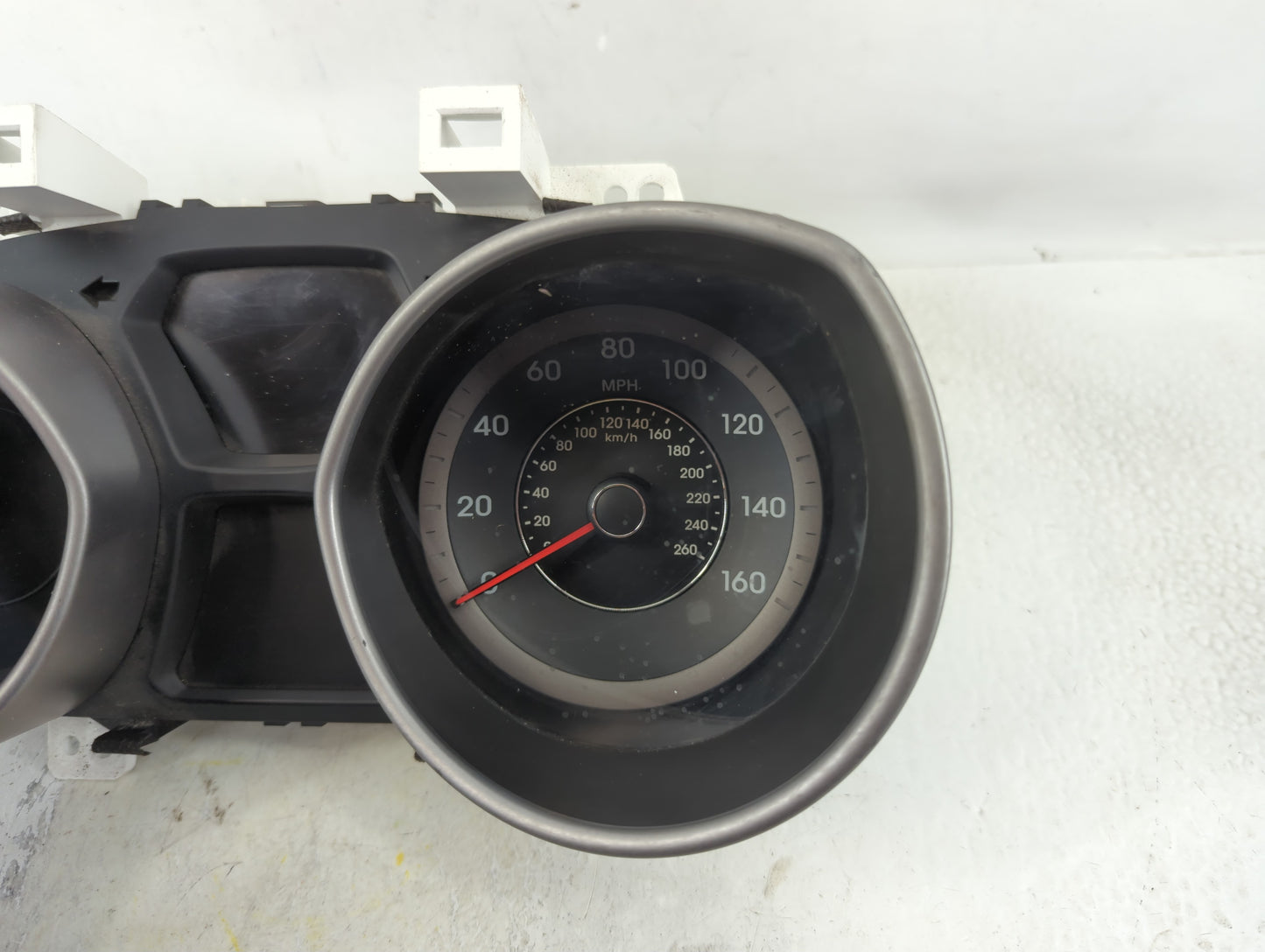 2013 Hyundai Elantra Instrument Cluster Speedometer Gauges P/N:94001-3X275 Fits OEM Used Auto Parts - Oemusedautoparts1.com
