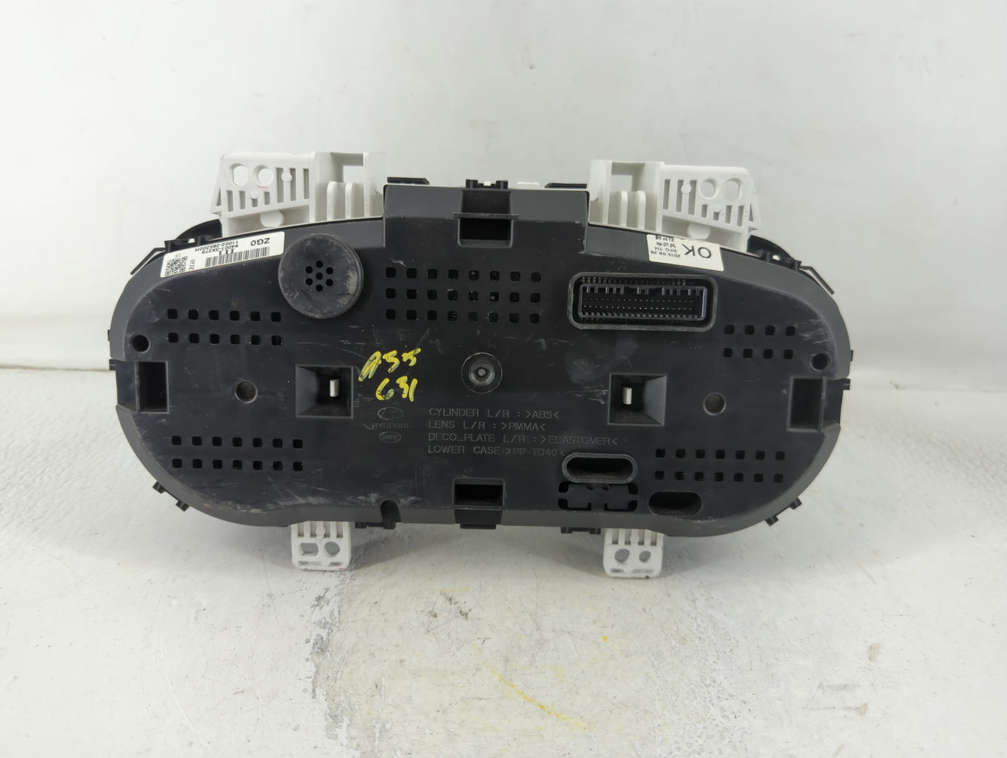 2013 Hyundai Elantra Instrument Cluster Speedometer Gauges P/N:94001-3X275 Fits OEM Used Auto Parts - Oemusedautoparts1.com