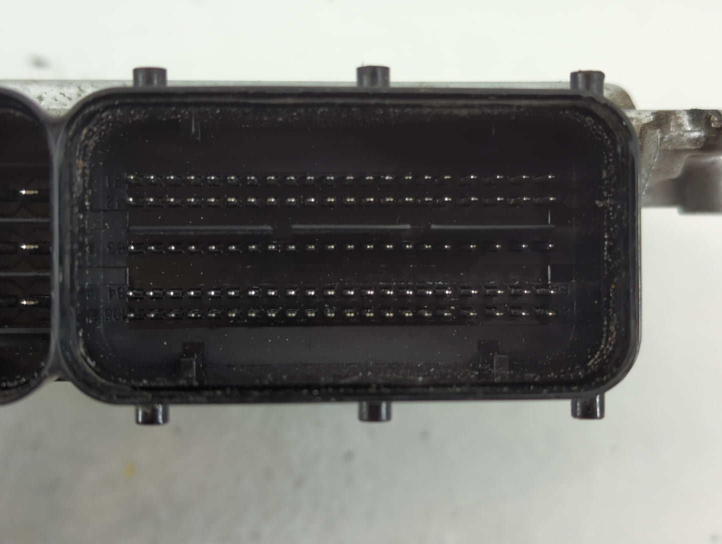 2011-2013 Hyundai Elantra PCM Engine Control Computer ECU ECM PCU OEM P/N:39103-2EMB3 39102-2EMB3 Fits Fits 2011 2012 2013 O