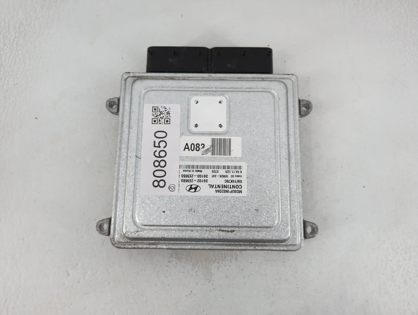2011-2013 Hyundai Elantra PCM Engine Control Computer ECU ECM PCU OEM P/N:39103-2EMB3 39102-2EMB3 Fits Fits 2011 2012 2013 O