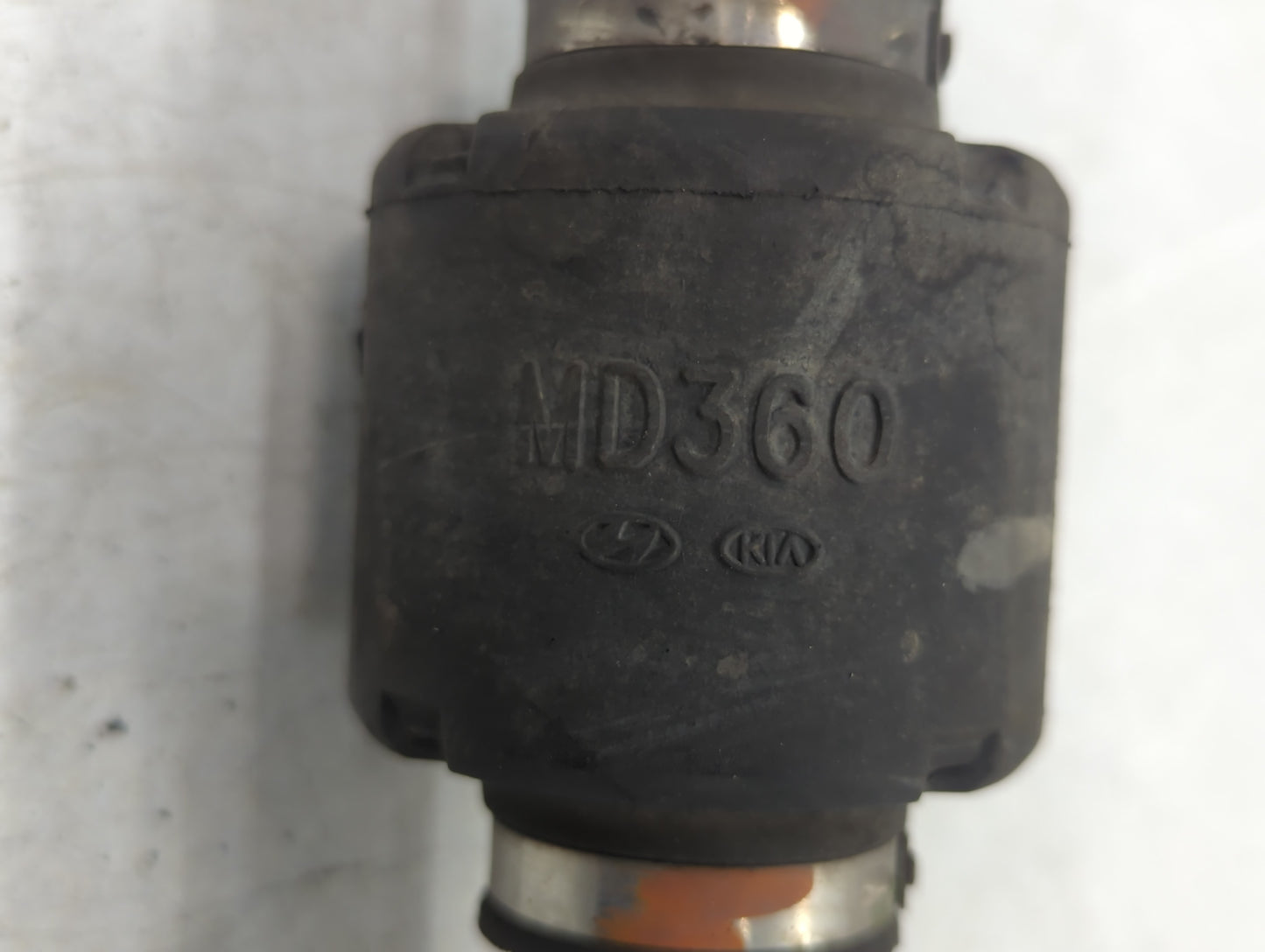 2011-2016 Hyundai Elantra Axle Shaft Front Passenger Cv C/v - Oemusedautoparts1.com