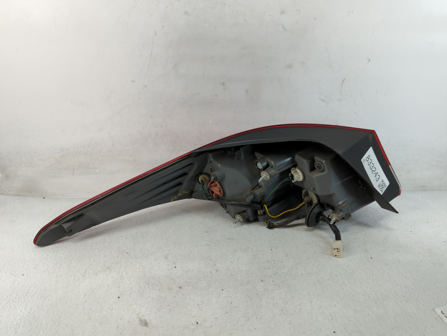 2011-2013 Hyundai Elantra Tail Light Assembly Passenger Right OEM P/N:92402-3Y Fits Fits 2011 2012 2013 OEM Used Auto Parts 
