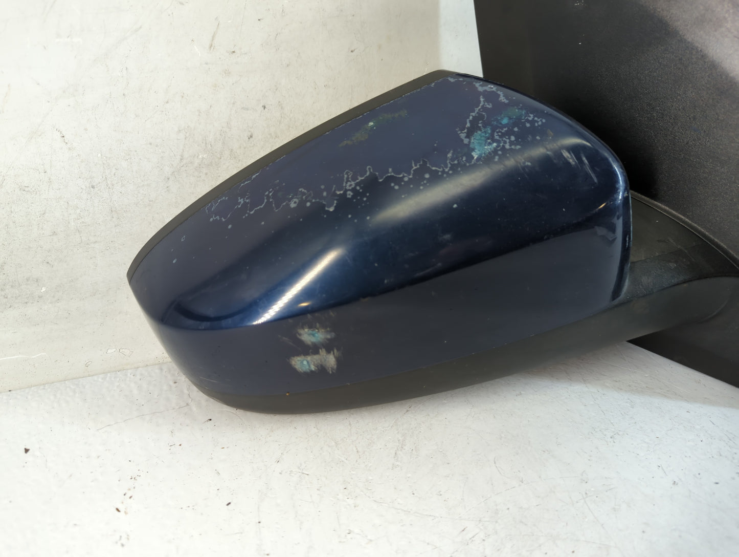 2013-2014 Hyundai Elantra Passenger Right Side View Manual Door Mirror - Oemusedautoparts1.com