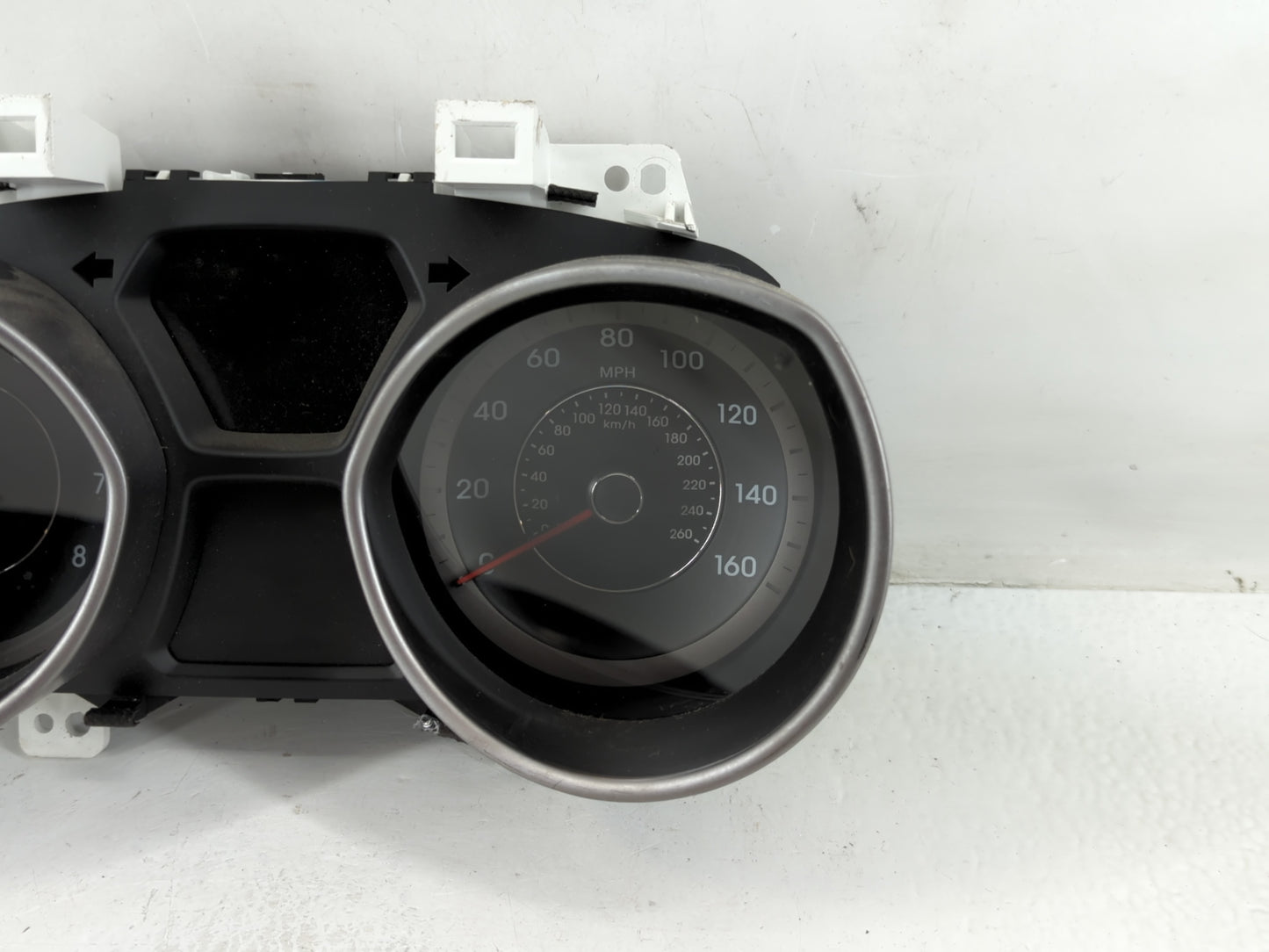 2013 Hyundai Elantra Instrument Cluster Speedometer Gauges P/N:94001-3X275 Fits OEM Used Auto Parts - Oemusedautoparts1.com
