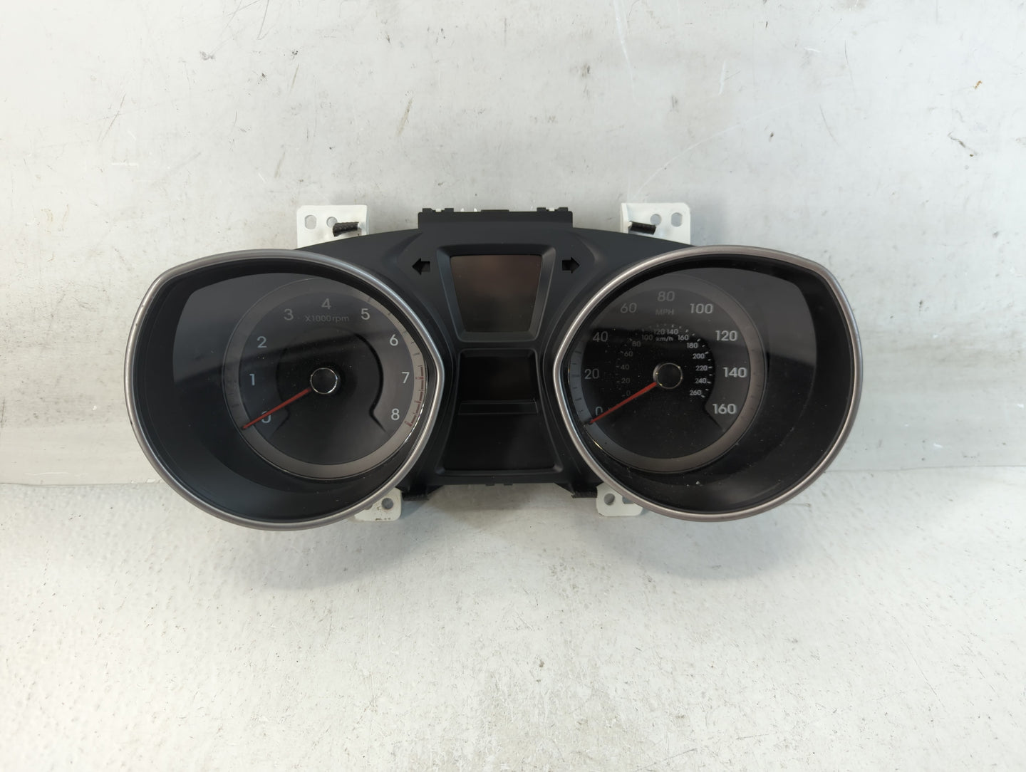 2013-2015 Hyundai Elantra Instrument Cluster Speedometer Gauges P/N:94053-A5530 Miles: Fits Fits 2013 2014 2015 OEM Used Aut