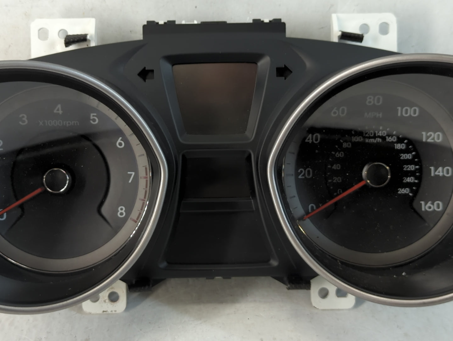 2013-2015 Hyundai Elantra Instrument Cluster Speedometer Gauges P/N:94053-A5530 Fits Fits 2013 2014 2015 OEM Used Auto Parts