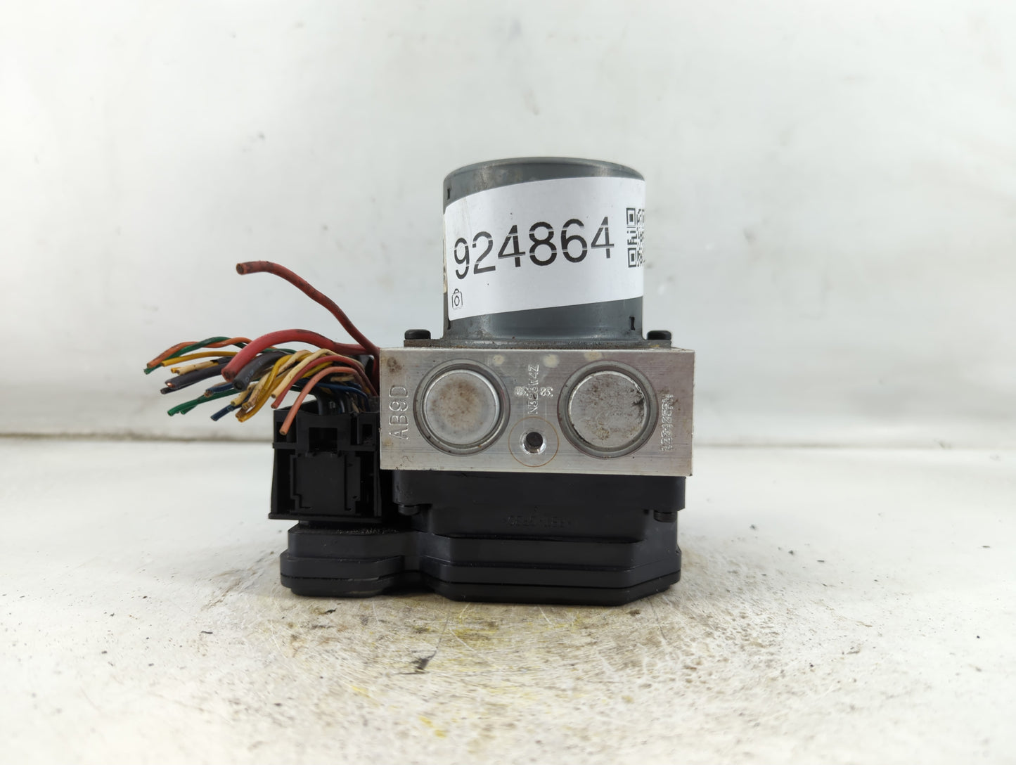 2011-2013 Hyundai Elantra ABS Pump Control Module Replacement P/N:58920-3X700 Fits Fits 2011 2012 2013 OEM Used Auto Parts -