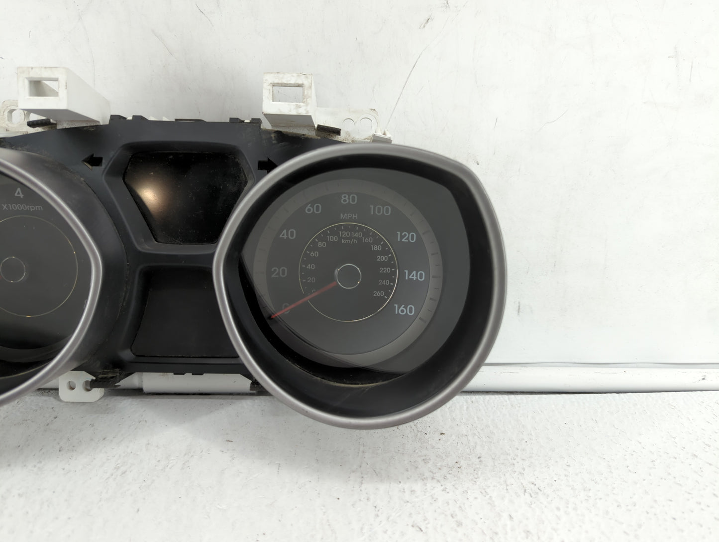 2013 Hyundai Elantra Coupe Instrument Cluster Speedometer Gauges P/N:94001-3X610 Fits OEM Used Auto Parts - Oemusedautoparts