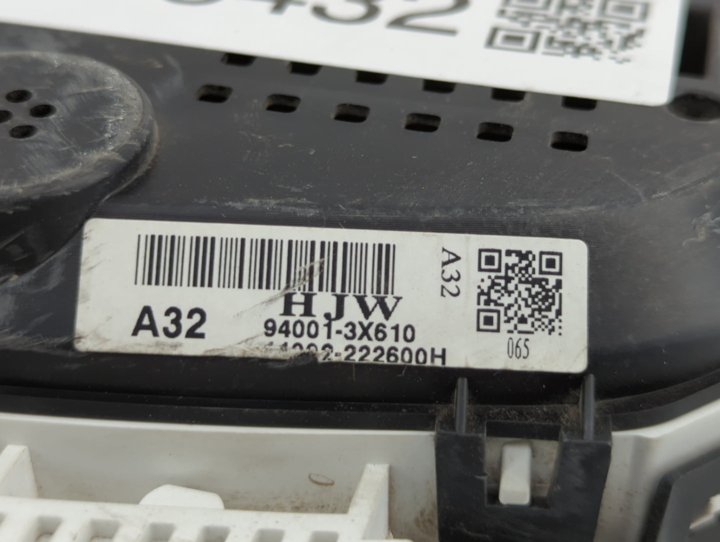 2013 Hyundai Elantra Coupe Instrument Cluster Speedometer Gauges P/N:94001-3X610 Fits OEM Used Auto Parts - Oemusedautoparts