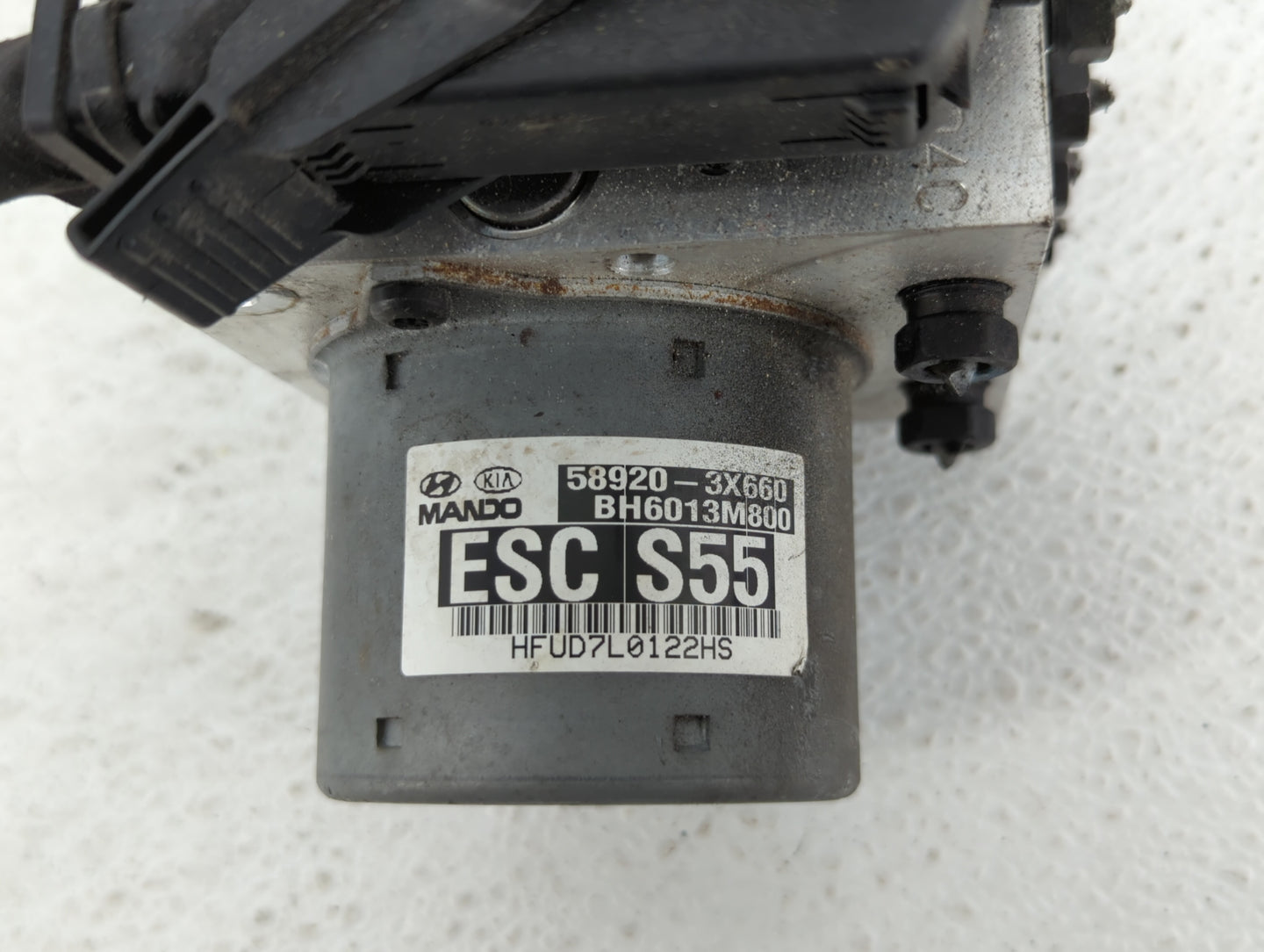 2013 Hyundai Elantra Coupe ABS Pump Control Module Replacement P/N:58920-3X660 Fits OEM Used Auto Parts - Oemusedautoparts1.