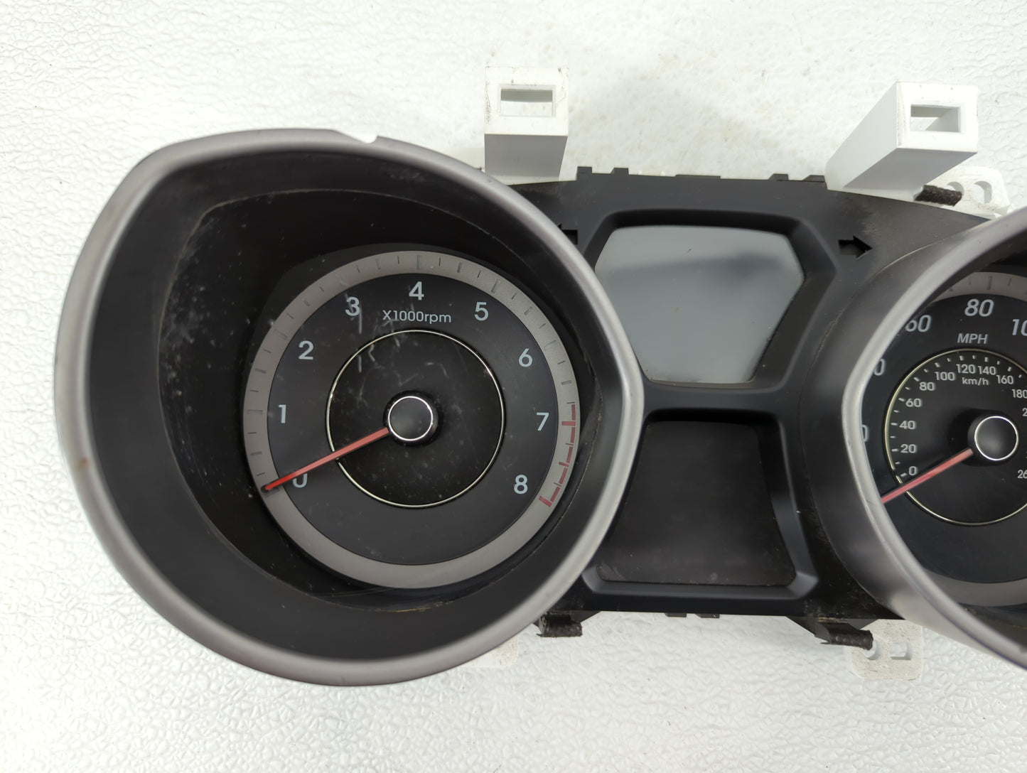 2013 Hyundai Elantra Coupe Instrument Cluster Speedometer Gauges P/N:94001-3X610 Miles: Fits OEM Used Auto Parts - Oemusedau