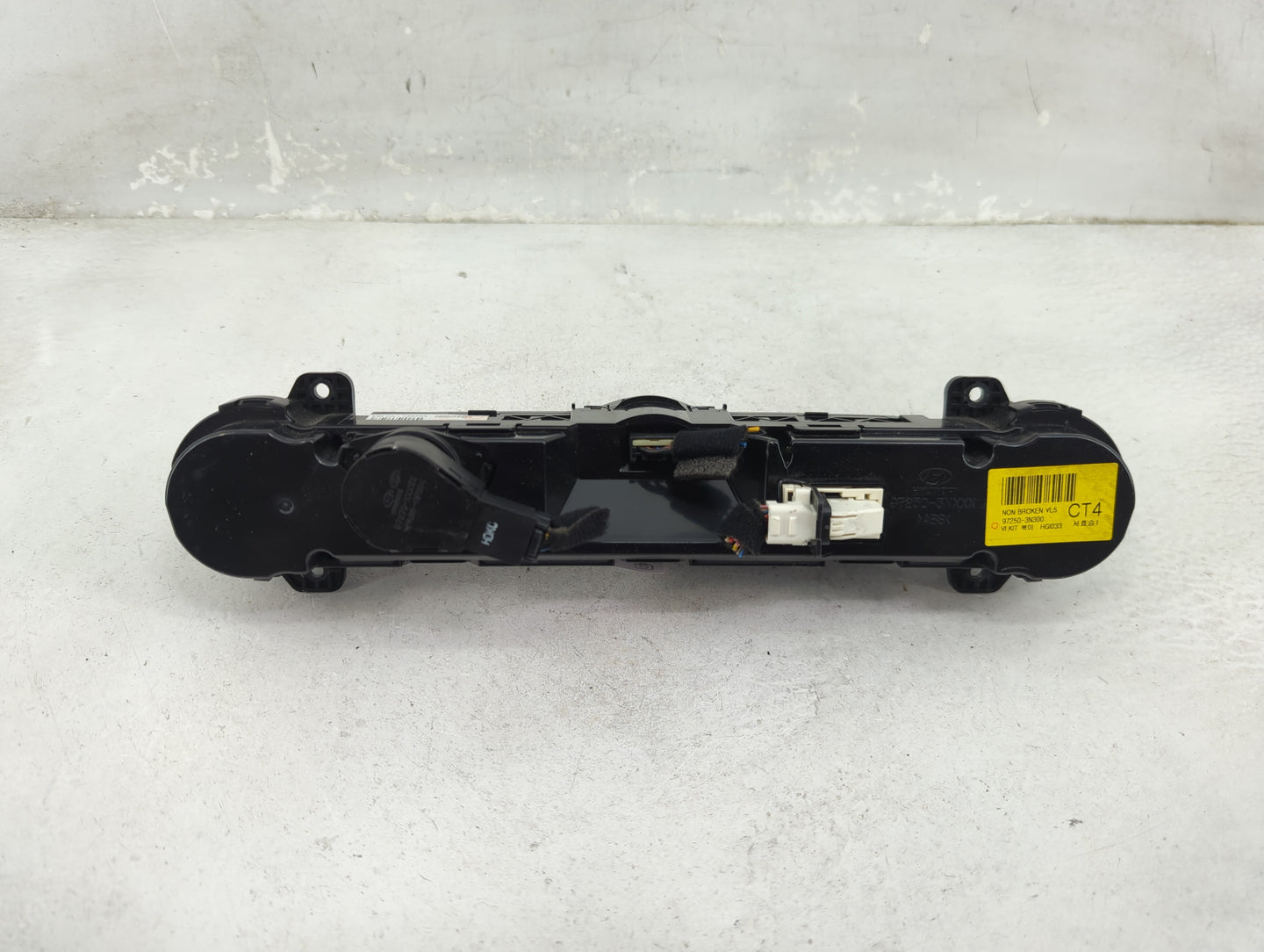 2011-2013 Hyundai Equus Climate Control Module Temperature AC/Heater Replacement P/N:97250-3N300 Fits Fits 2011 2012 2013 OE