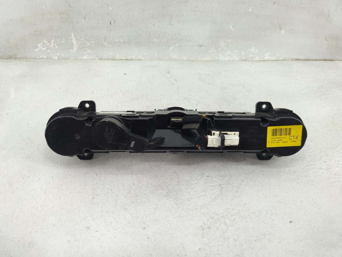 2011-2013 Hyundai Equus Climate Control Module Temperature AC/Heater Replacement P/N:97250-3N300 Fits Fits 2011 2012 2013 OE
