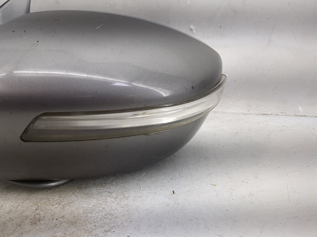 2011-2013 Hyundai Equus Driver Side View Mirror - Left Door Mirror OEM Used - Oemusedautoparts1.com