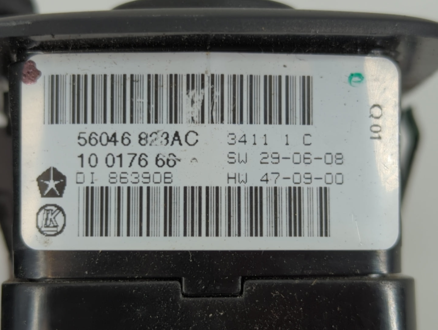 2012-2013 Hyundai Equus Master Power Window Switch Replacement Driver Side Left P/N:56046 823AC Fits Fits 2012 2013 OEM Used