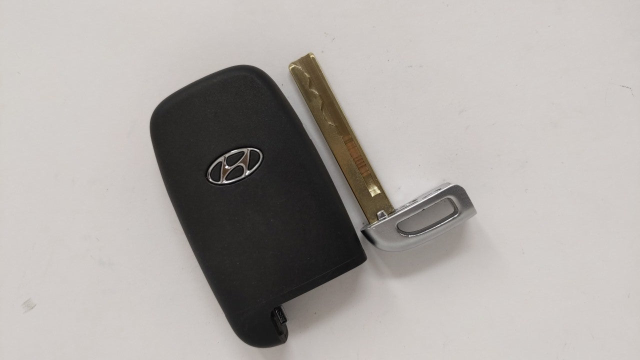 Hyundai Keyless Entry Remote Fob Sy5hmfna04 4 Buttons - Oemusedautoparts1.com