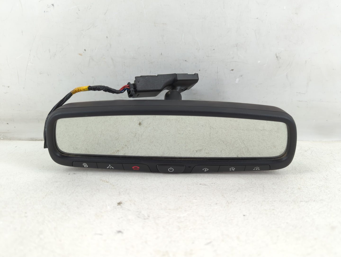 2013-2016 Hyundai Genesis Interior Rear View Mirror Replacement OEM P/N:E11026666 Fits OEM Used Auto Parts - Oemusedautopart