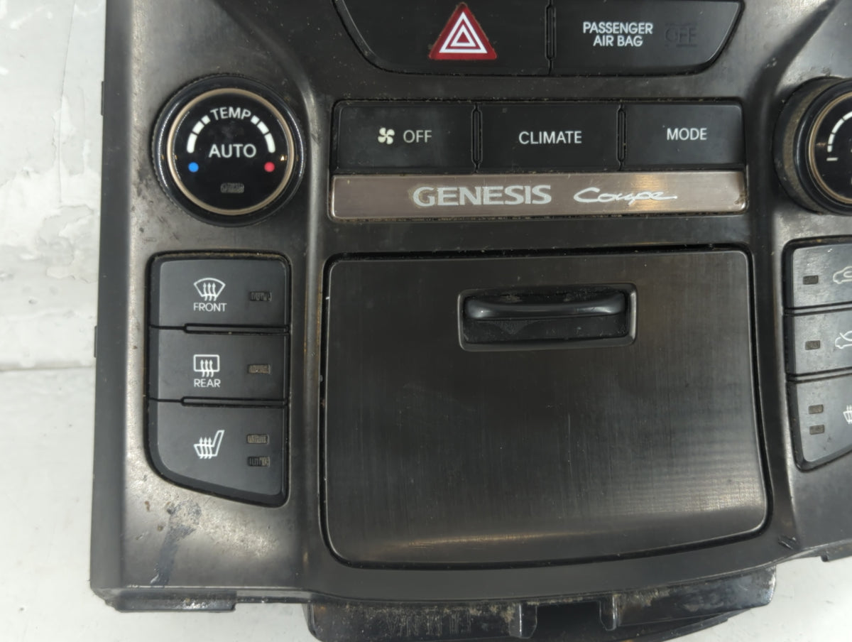 2013 Hyundai Genesis Radio AM FM Cd Player Receiver Replacement P/N:94300-2M850 OEM Used Auto Parts - Oemusedautoparts1.com