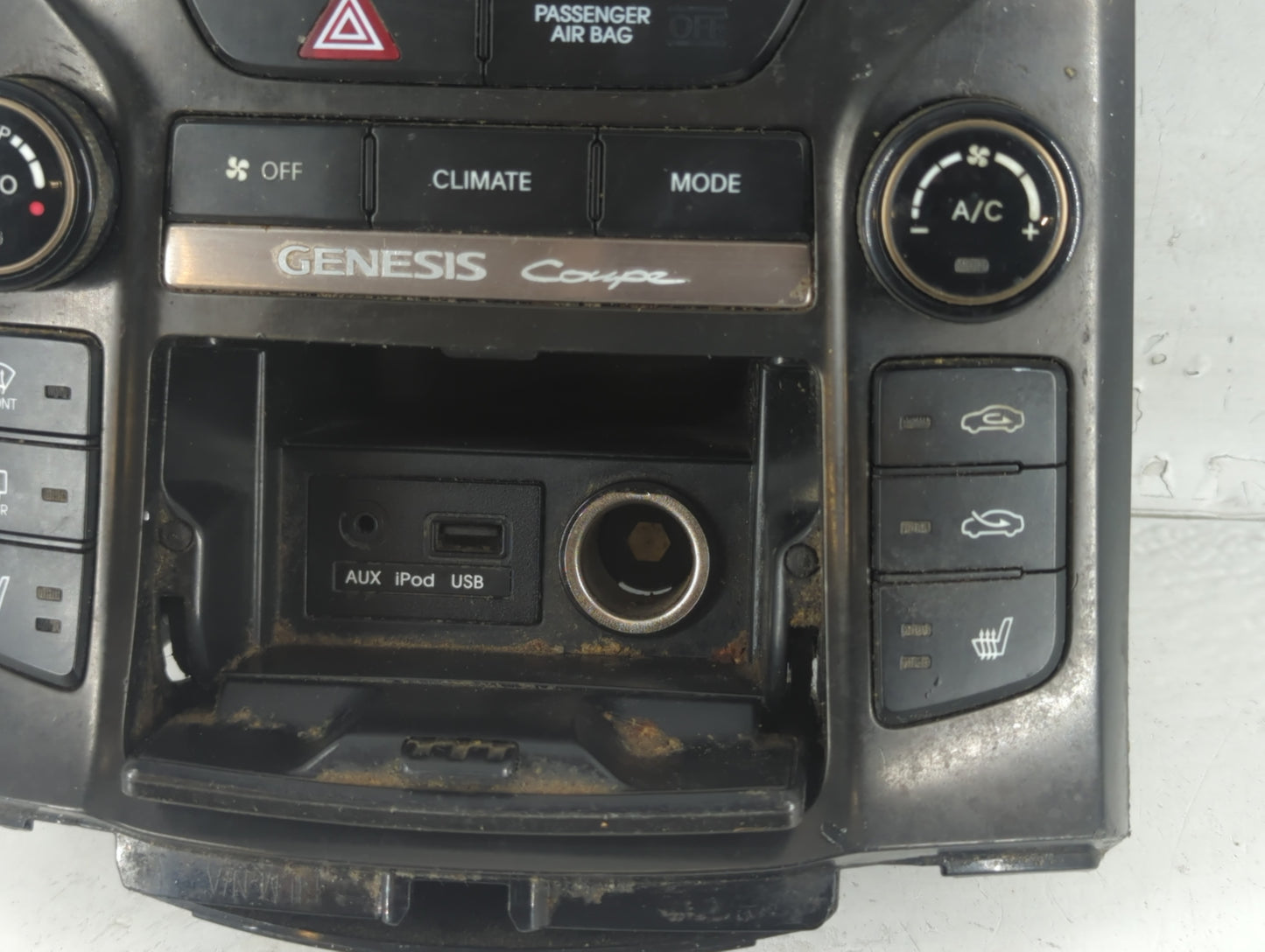 2013 Hyundai Genesis Radio AM FM Cd Player Receiver Replacement P/N:94300-2M850 Fits OEM Used Auto Parts - Oemusedautoparts1
