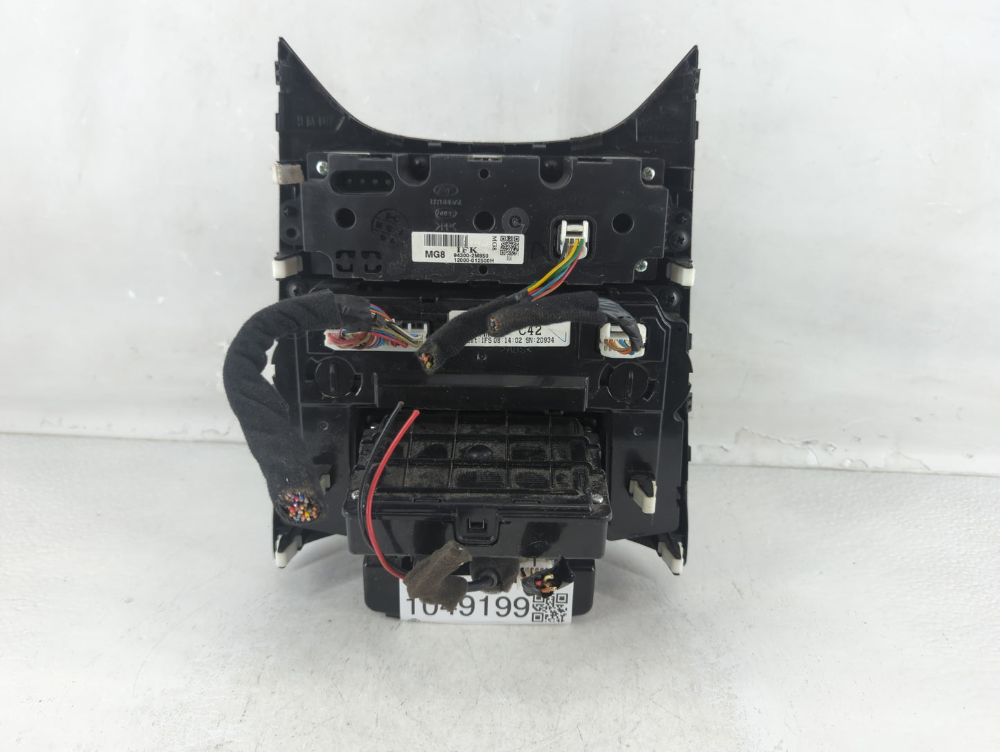 2013 Hyundai Genesis Radio AM FM Cd Player Receiver Replacement P/N:94300-2M850 Fits OEM Used Auto Parts - Oemusedautoparts1