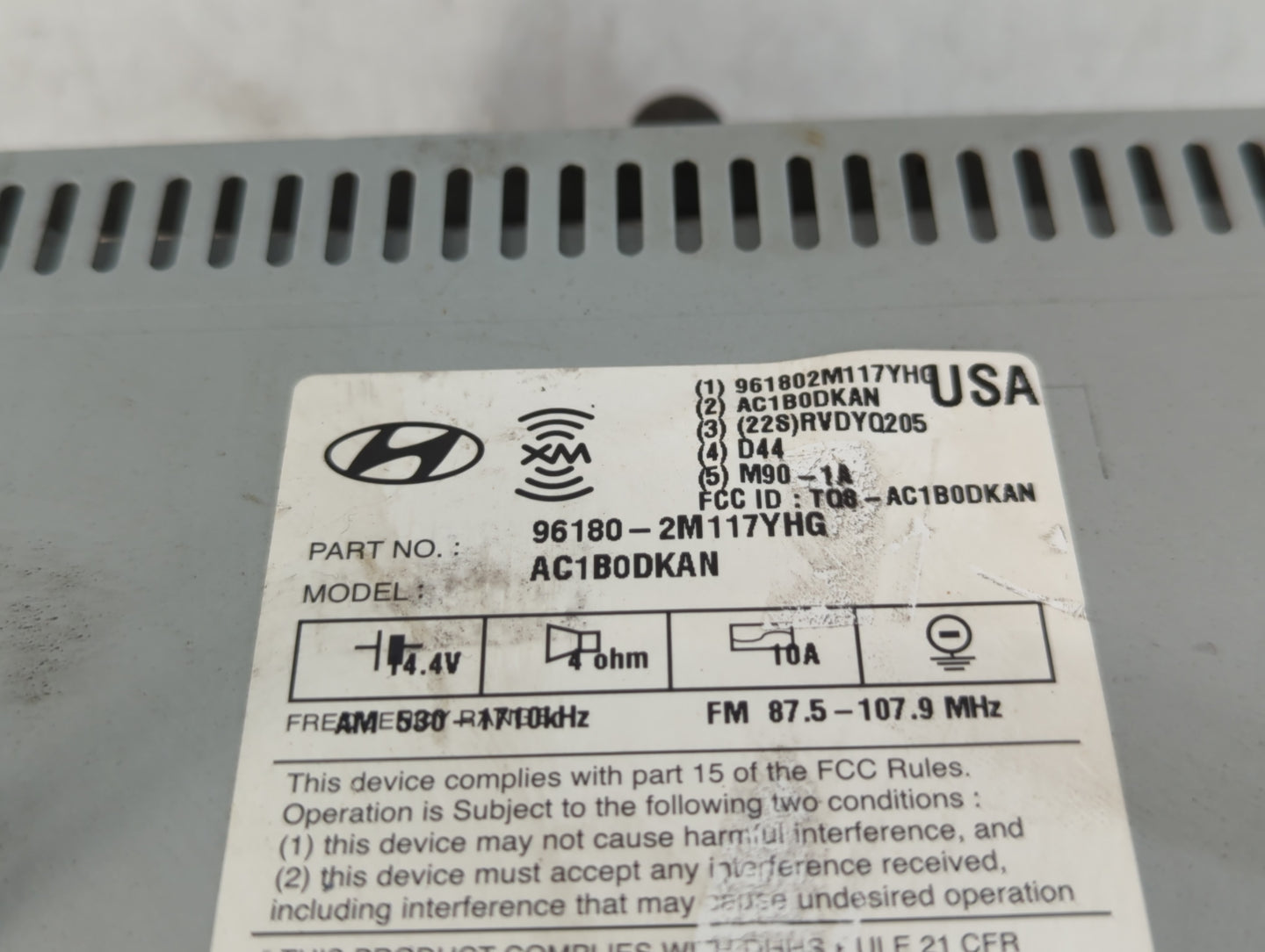 2013 Hyundai Genesis Radio AM FM Cd Player Receiver Replacement P/N:96180-2M117YHG Fits OEM Used Auto Parts - Oemusedautopar