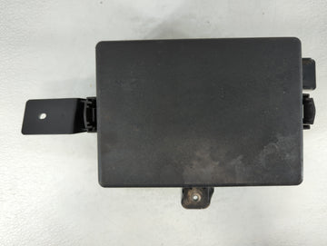 2013-2014 Hyundai Genesis Fusebox Fuse Box Panel Relay Module P/N:6B62 91263 2M6 Fits Fits 2013 2014 OEM Used Auto Parts - O